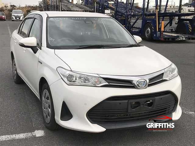 Toyota Corolla Axio Hybrid