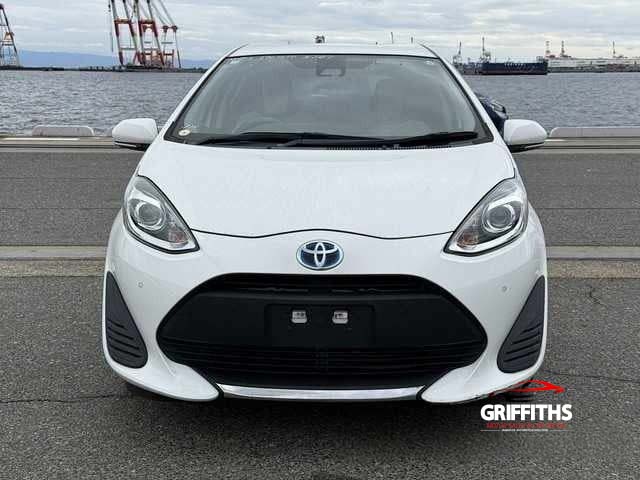 Toyota Aqua hybrid