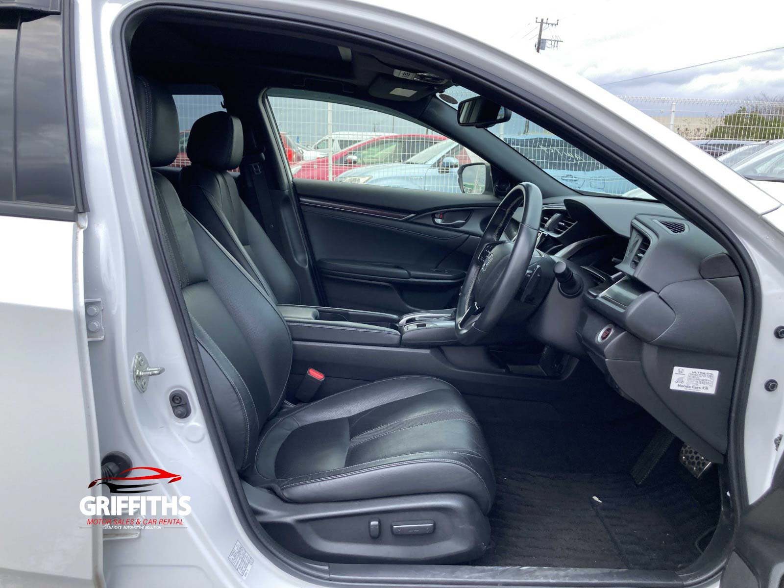 Vehicle Image 7