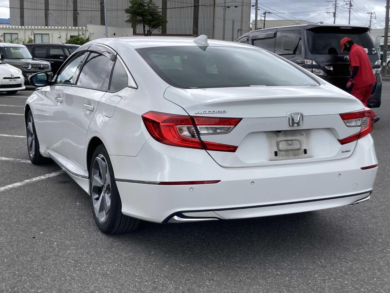 Vehicle Image 4