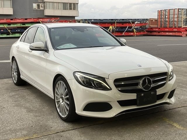 Mercedes C200
