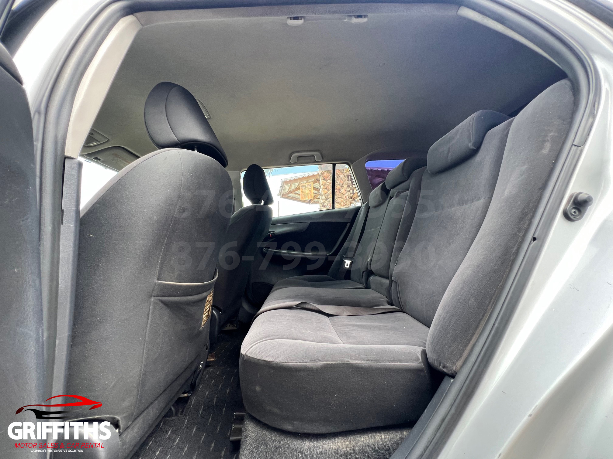 Vehicle Image 12