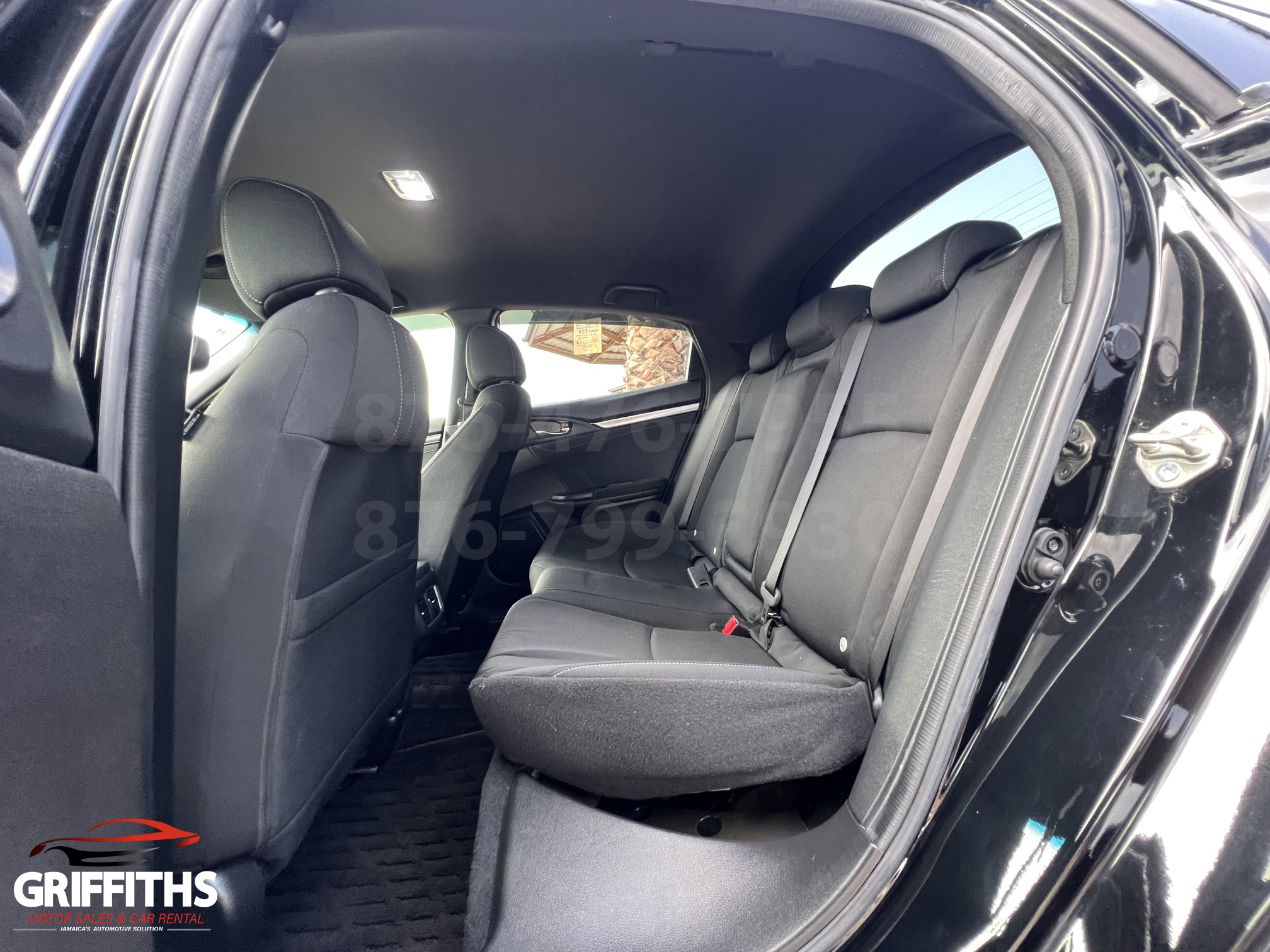 Vehicle Image 13