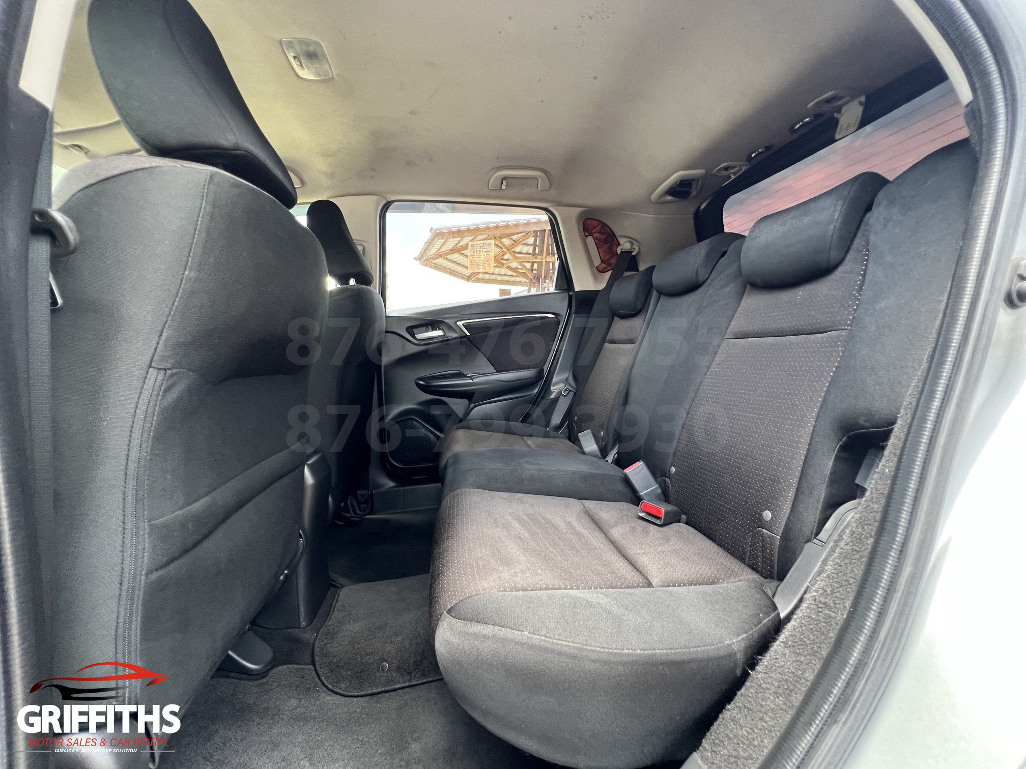 Vehicle Image 14