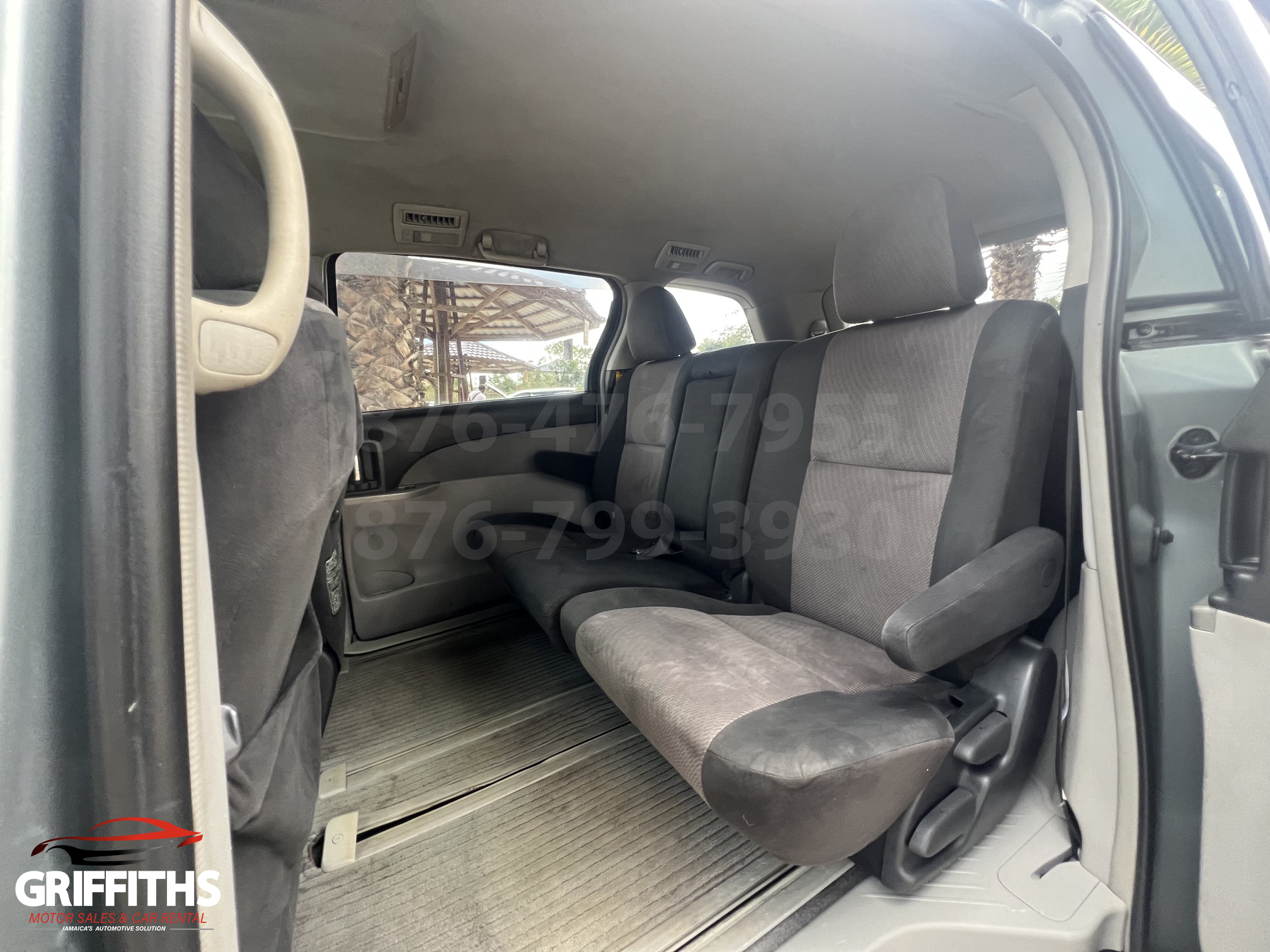 Vehicle Image 14