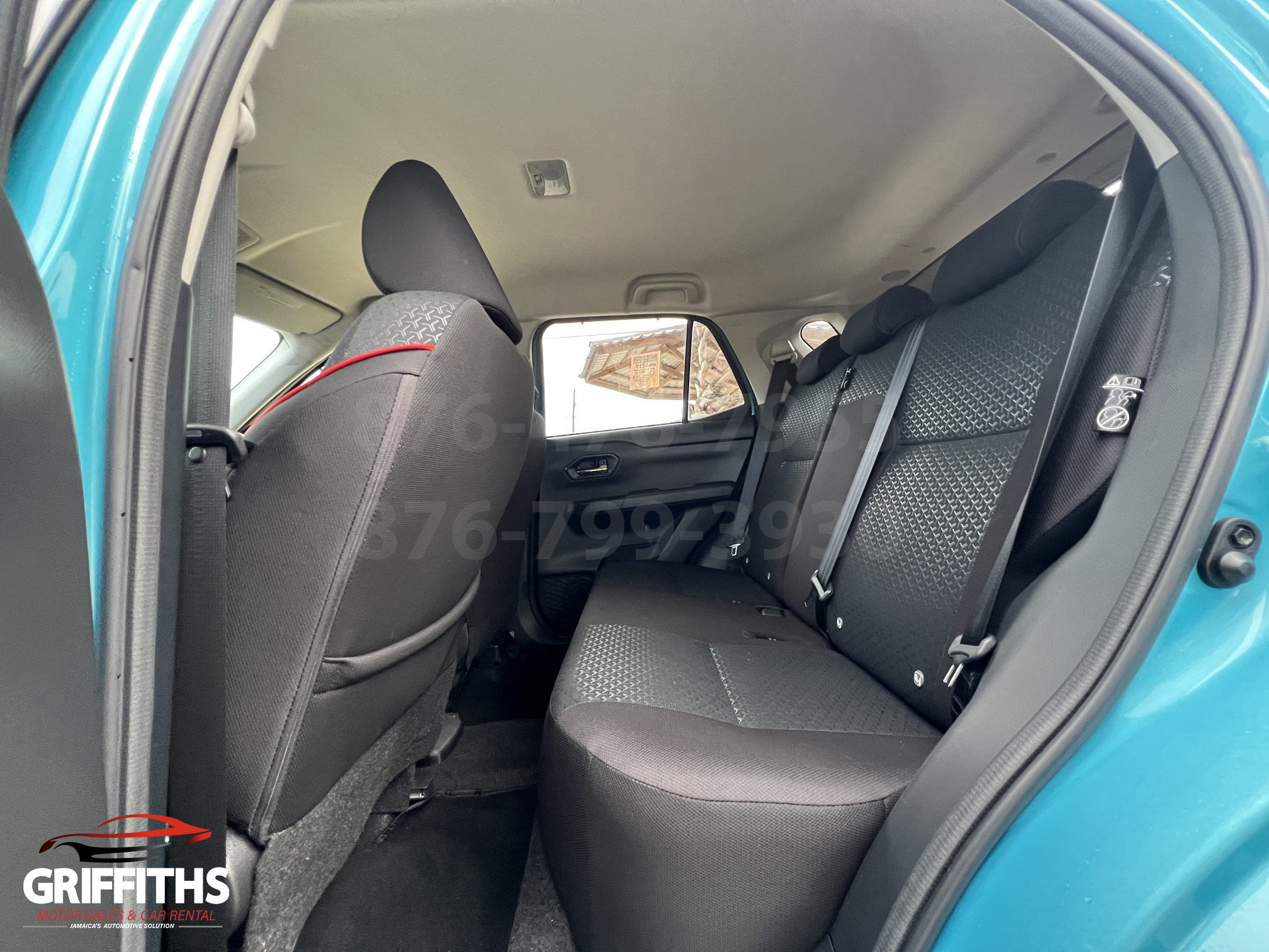 Vehicle Image 14