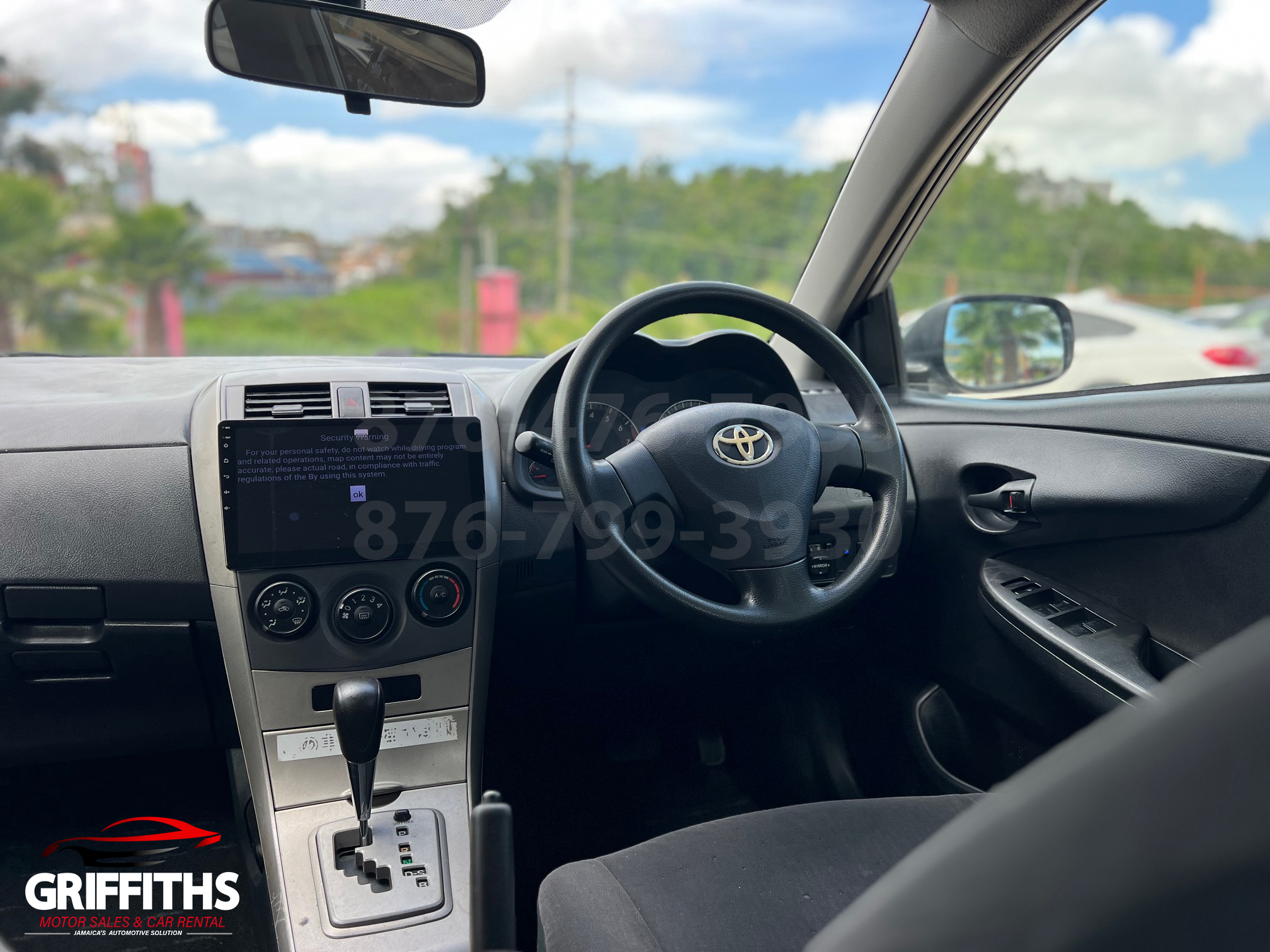 Vehicle Image 9