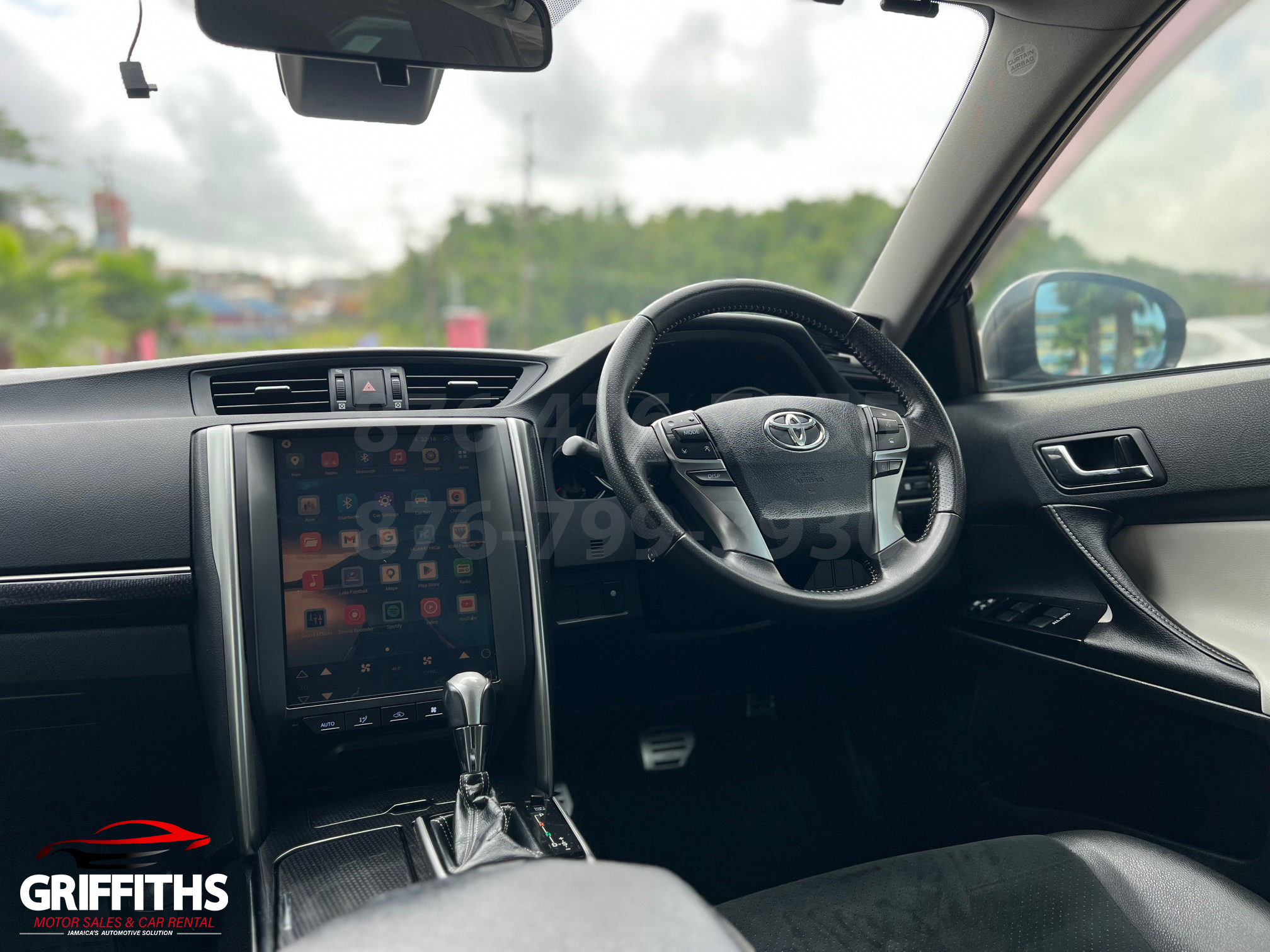 Vehicle Image 10