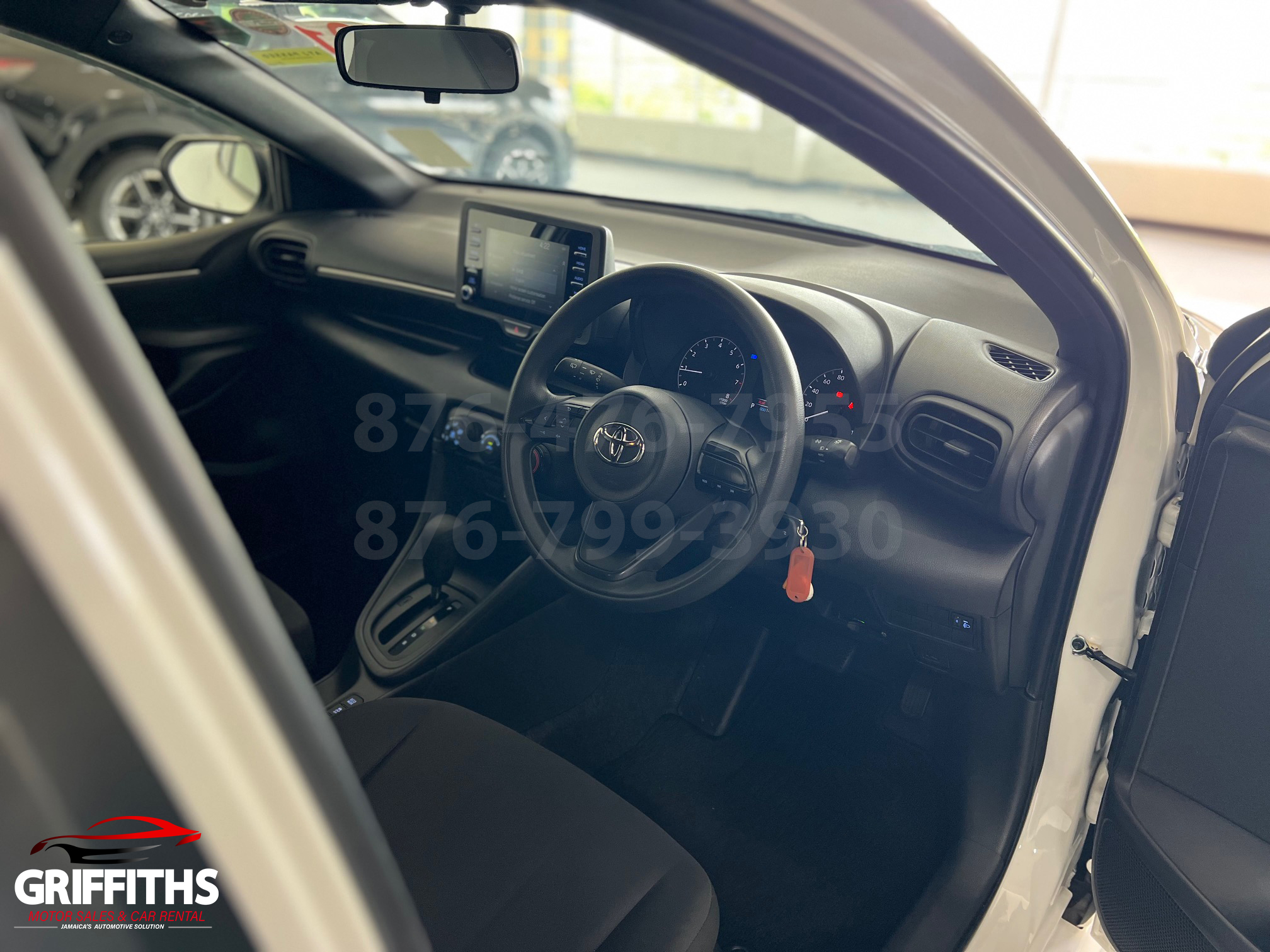 Vehicle Image 9