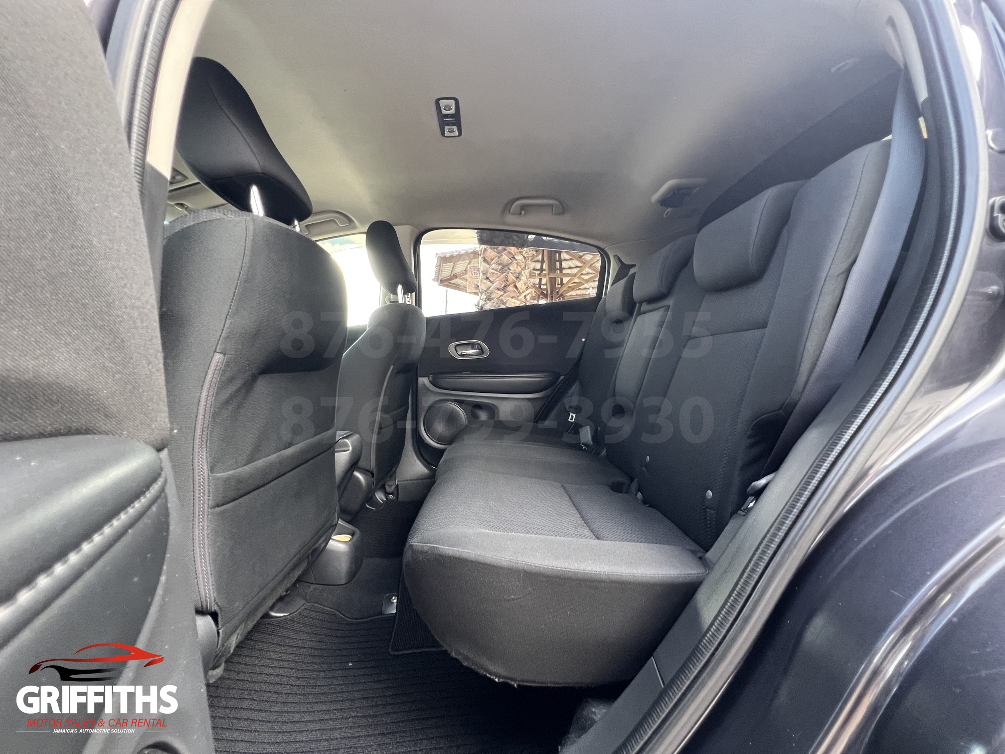 Vehicle Image 14