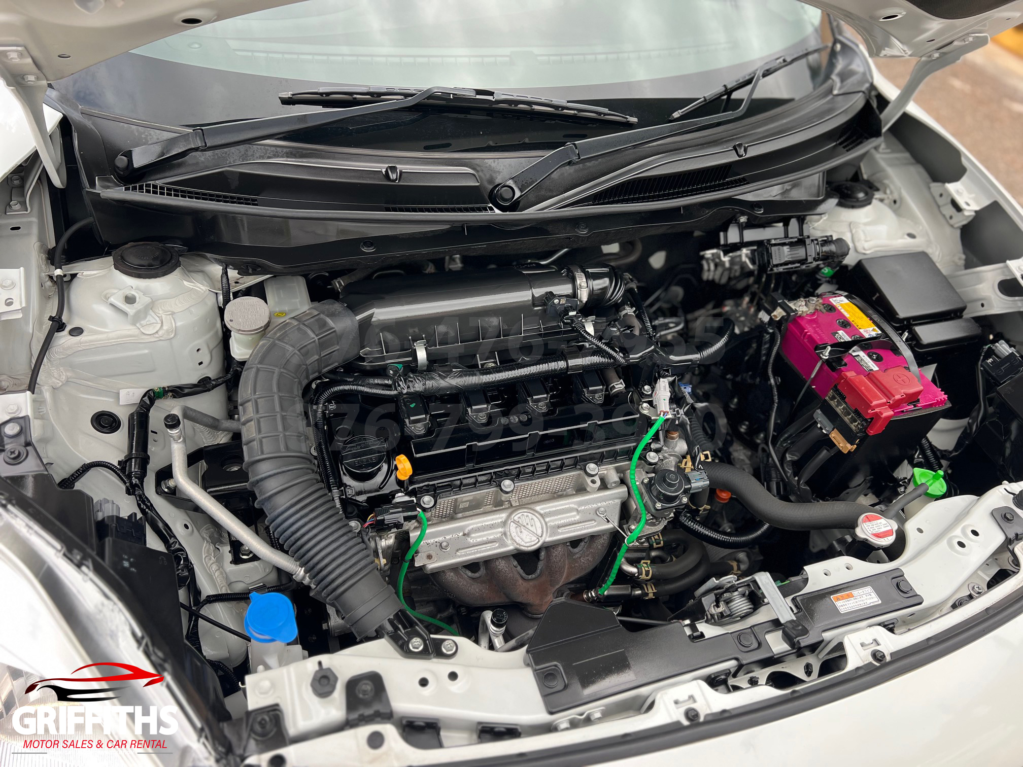 Vehicle Image 8
