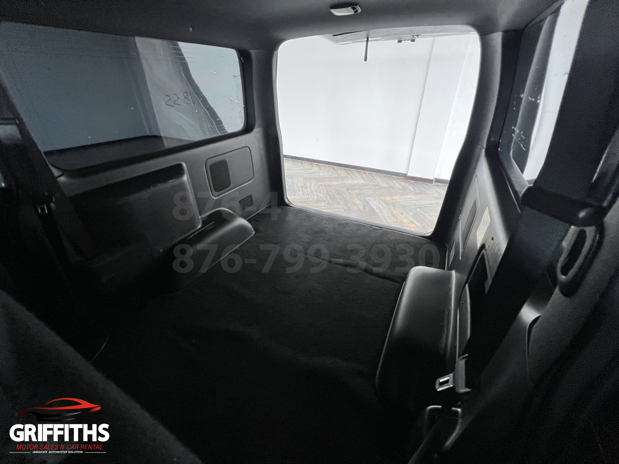 Vehicle Image 8