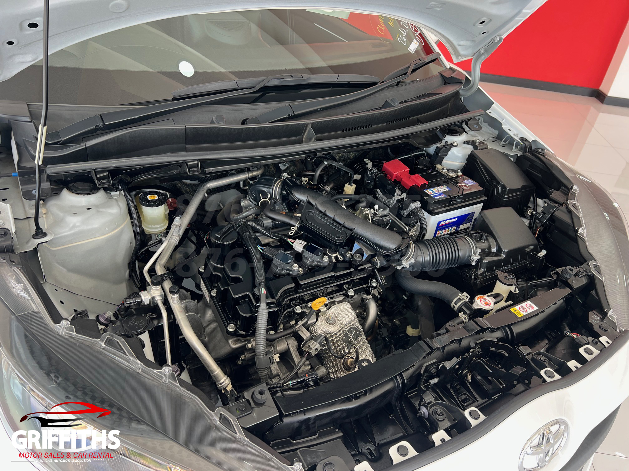 Vehicle Image 8