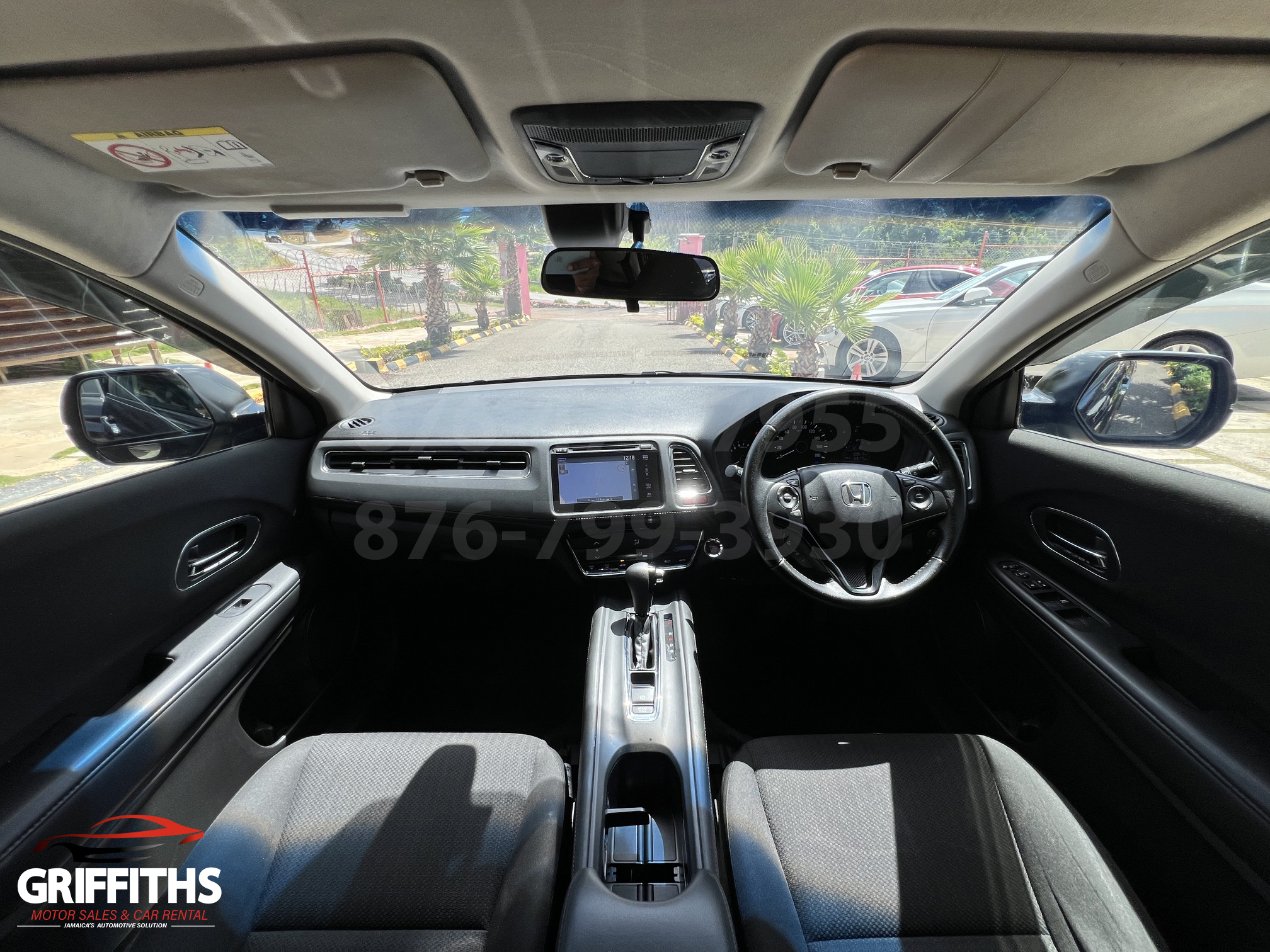 Vehicle Image 9