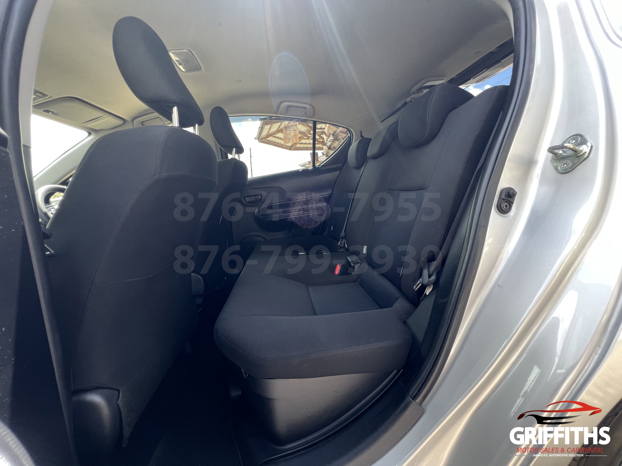 Vehicle Image 14