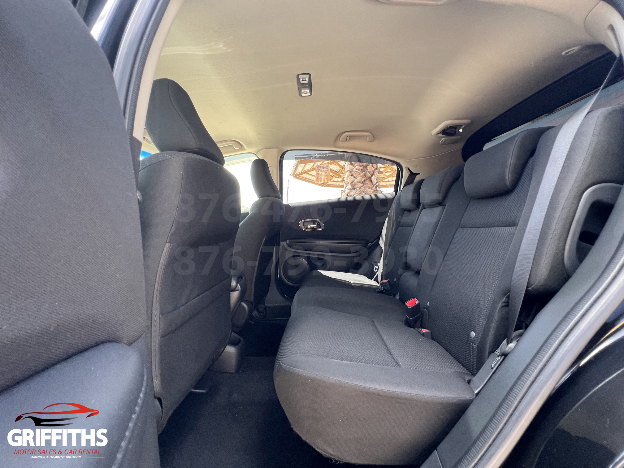 Vehicle Image 14
