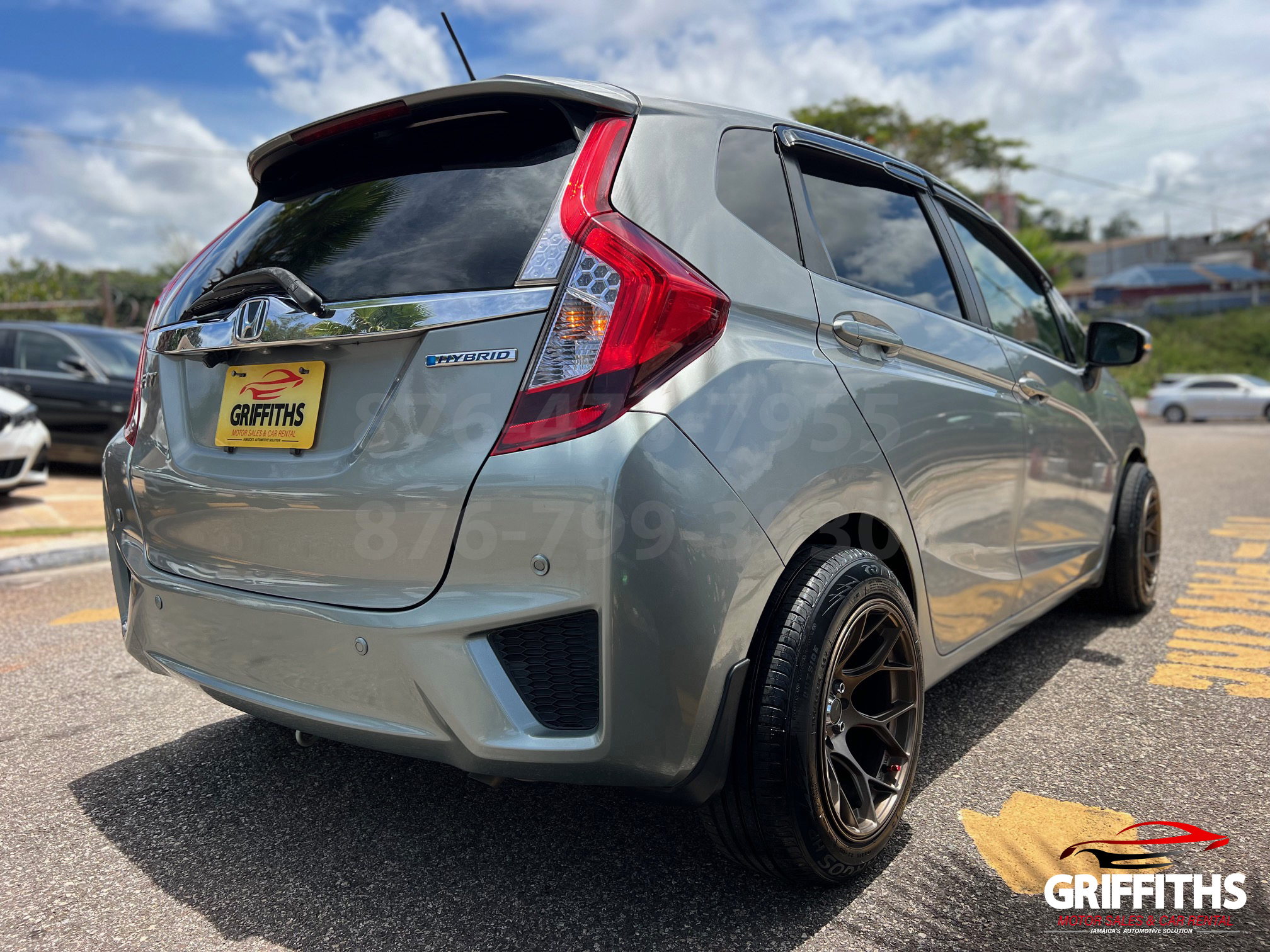 Vehicle Image 4