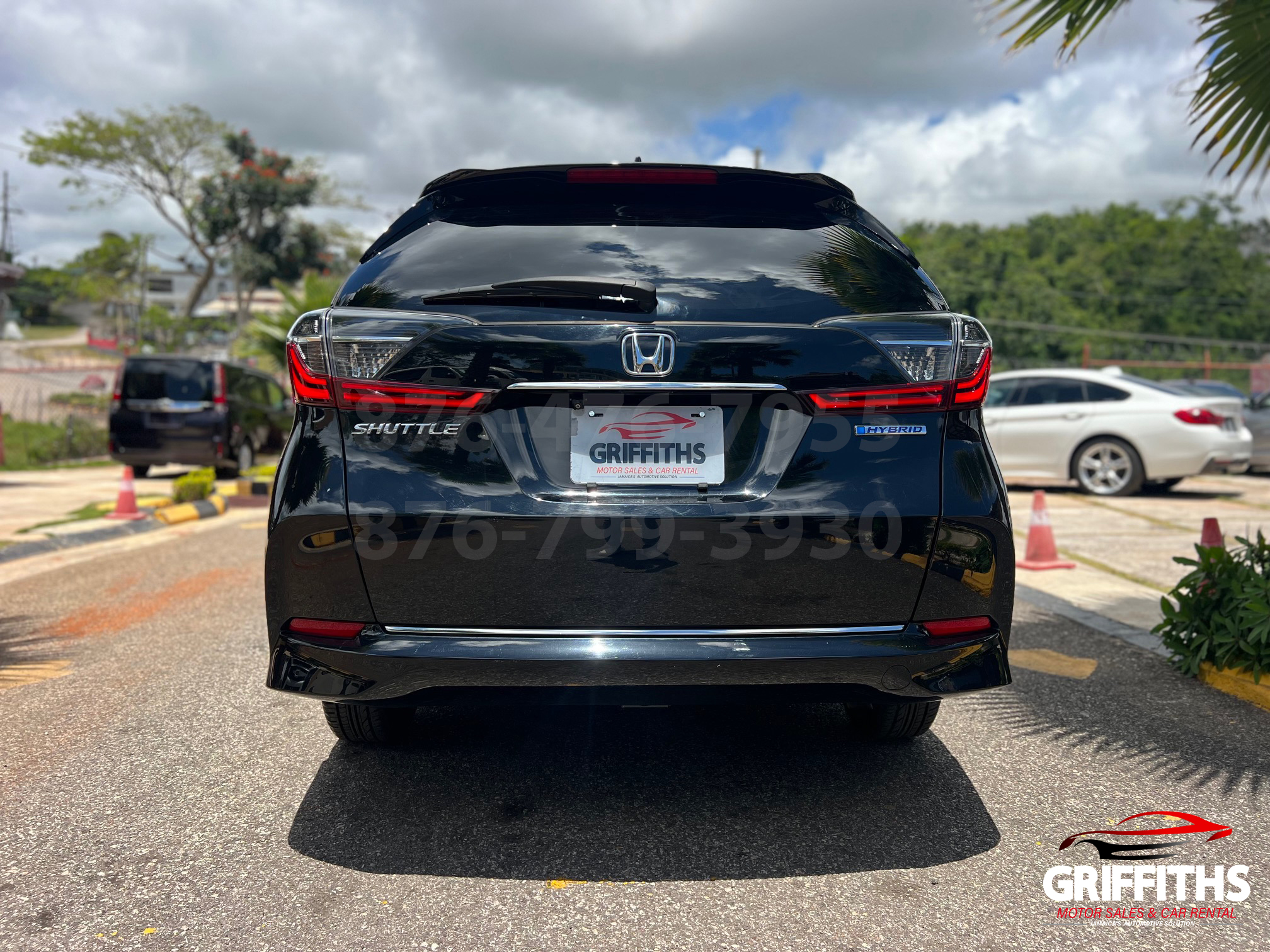 Vehicle Image 6