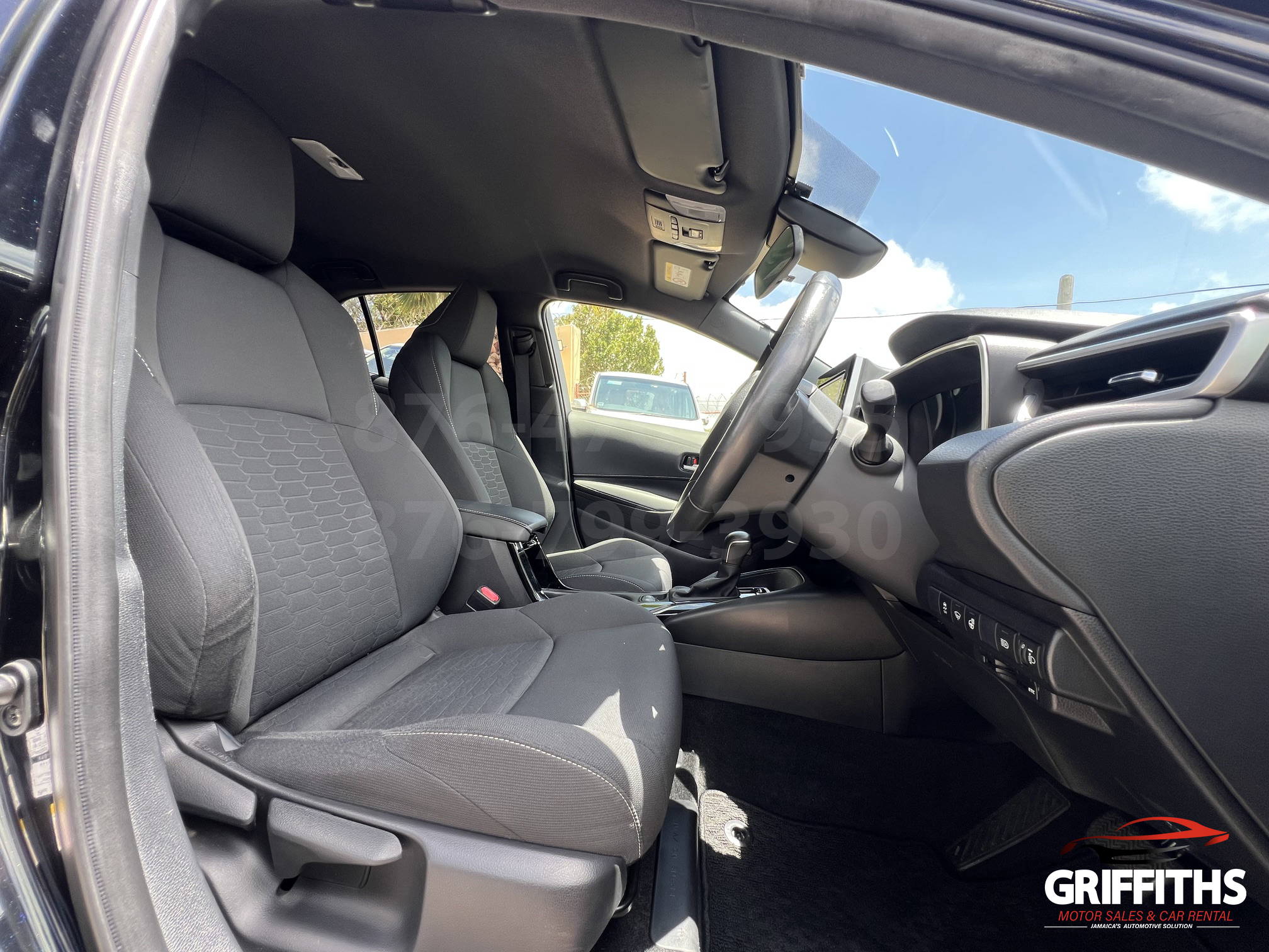 Vehicle Image 11