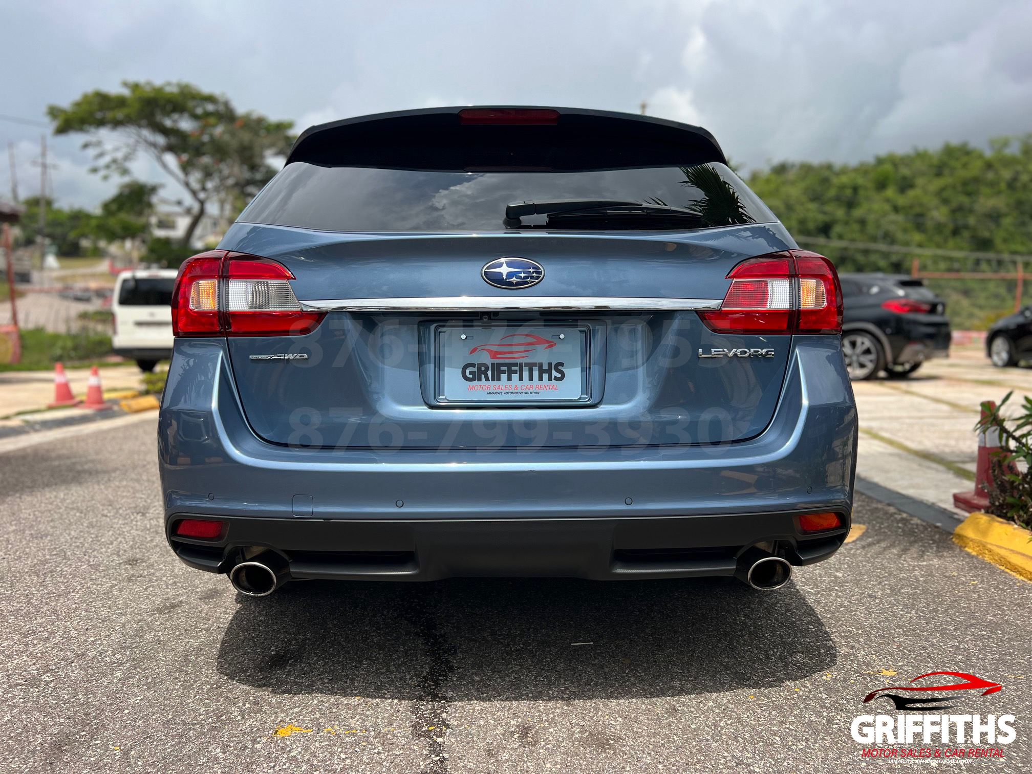 Vehicle Image 6