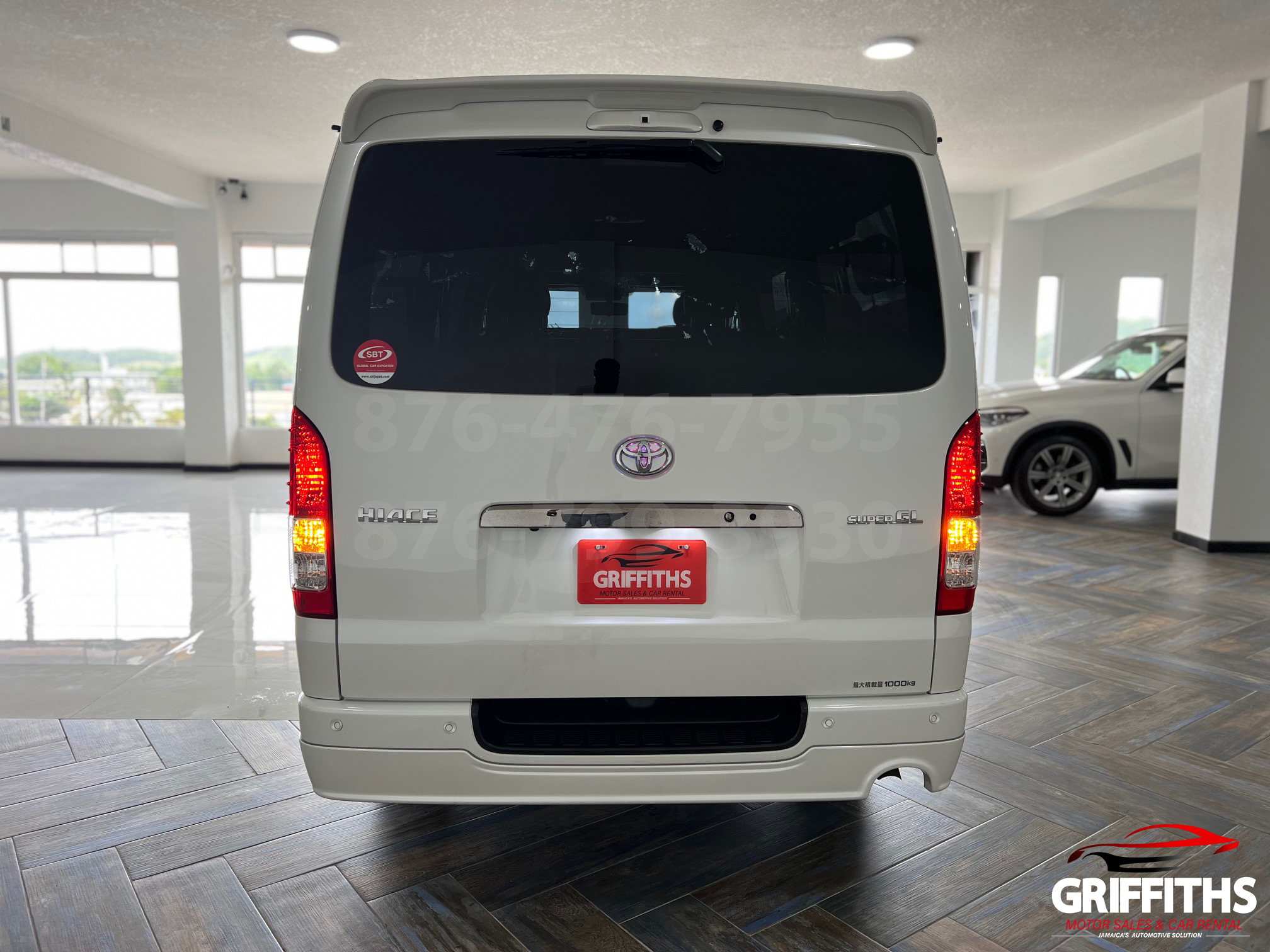 Vehicle Image 6