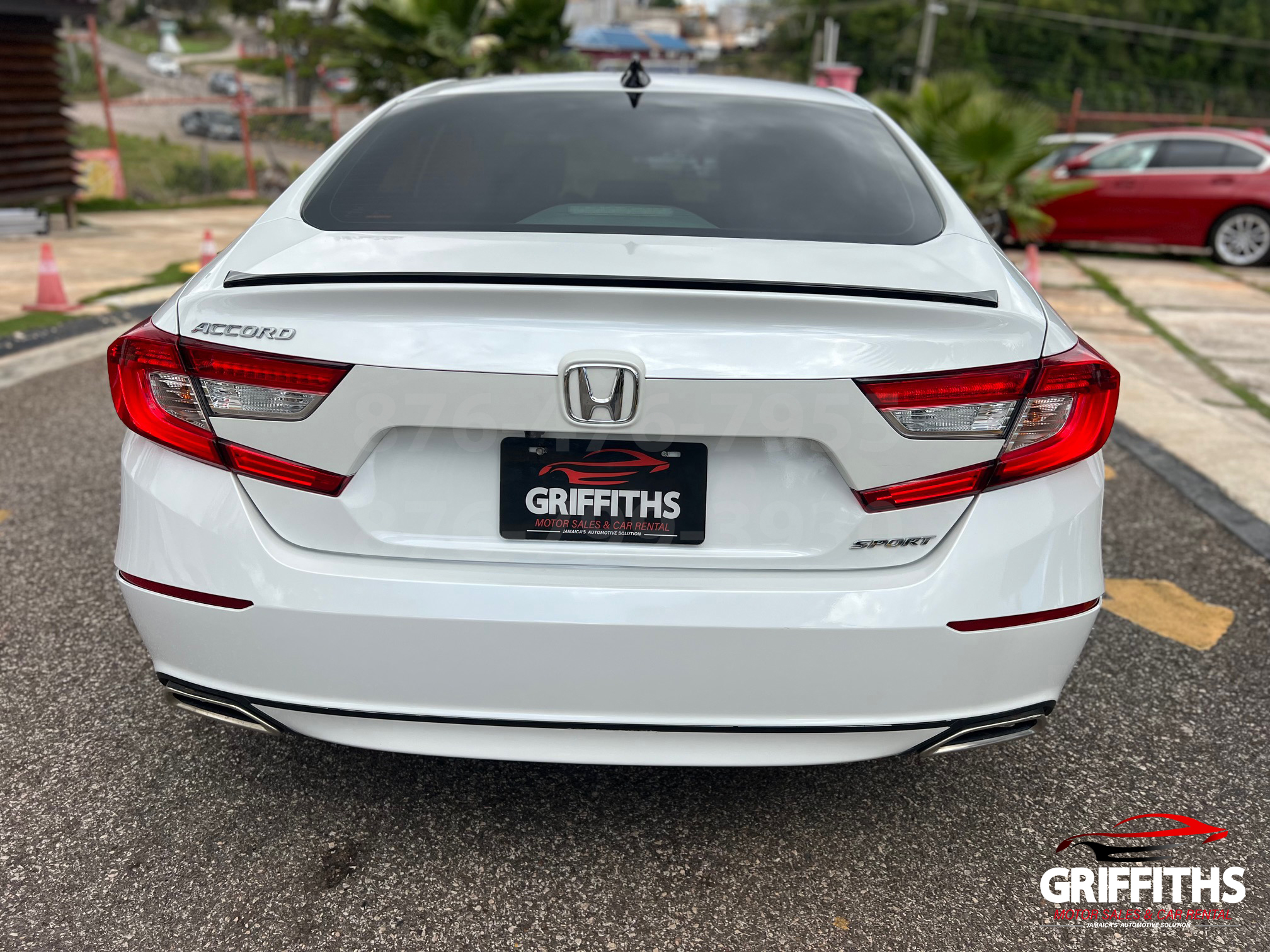 Vehicle Image 6