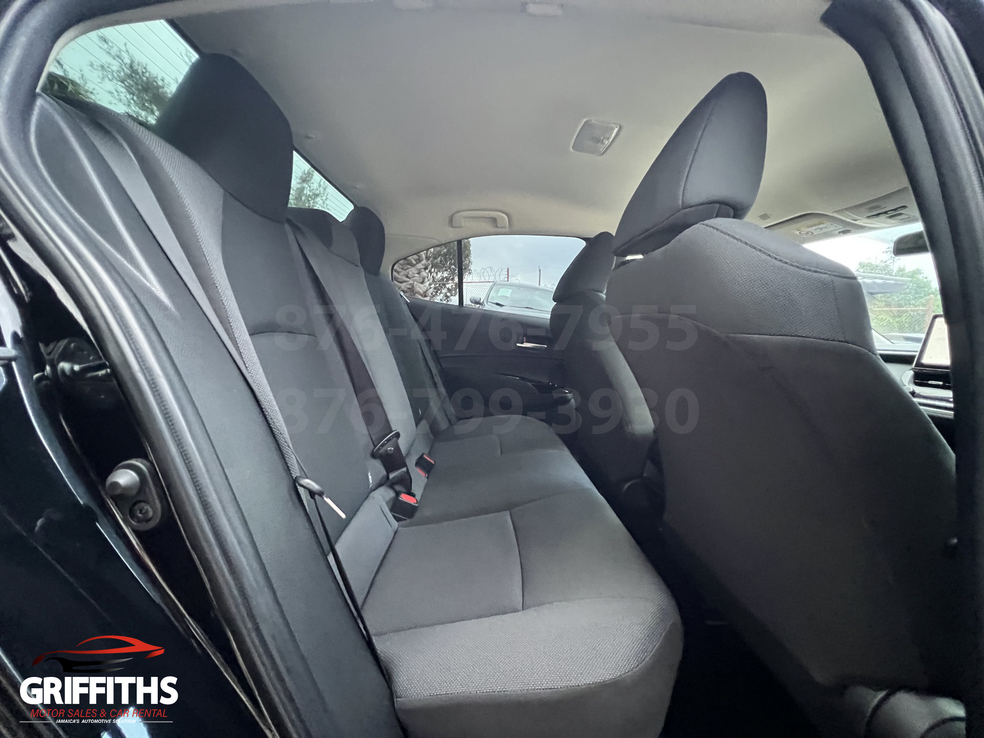 Vehicle Image 13