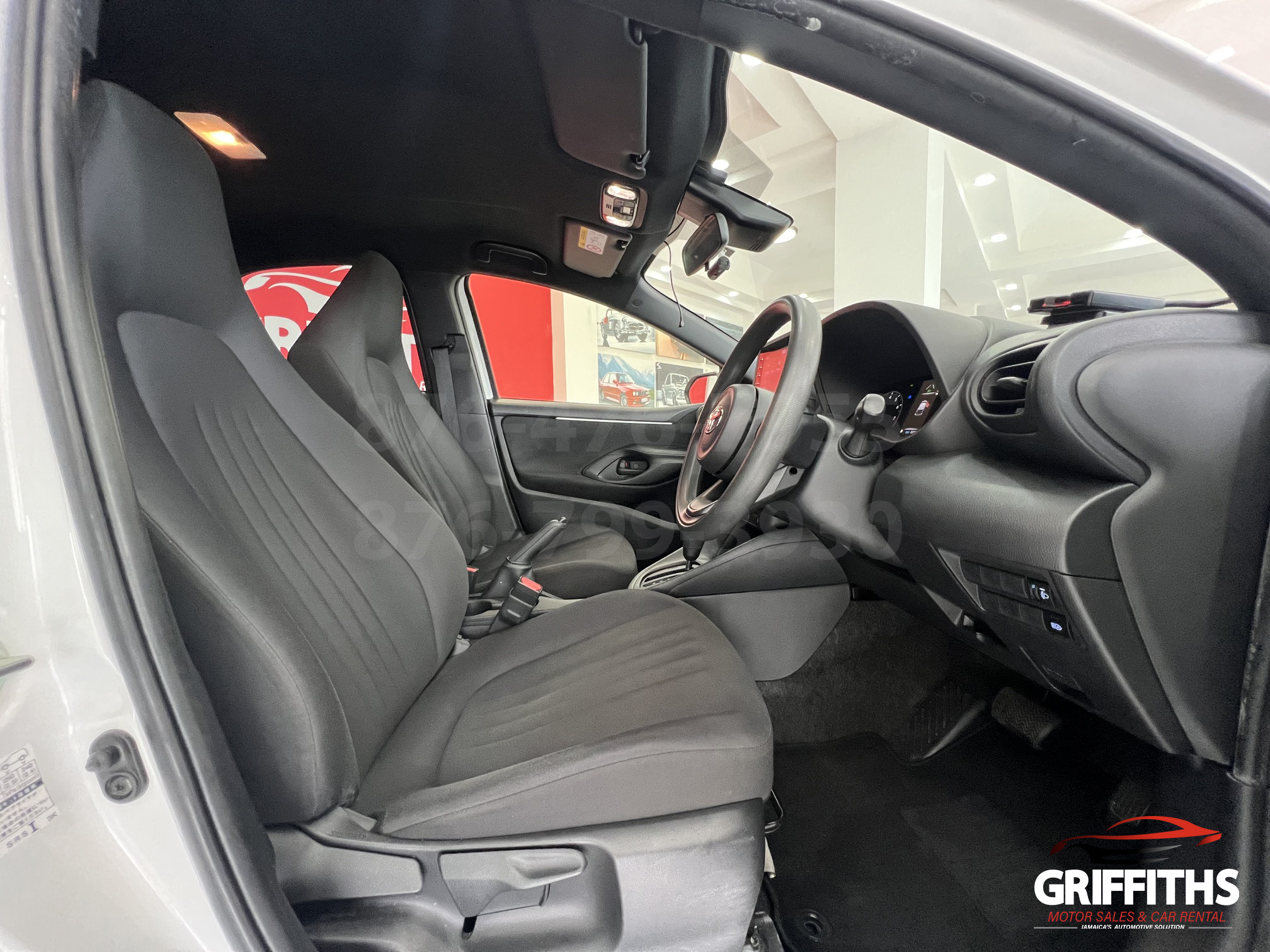 Vehicle Image 10