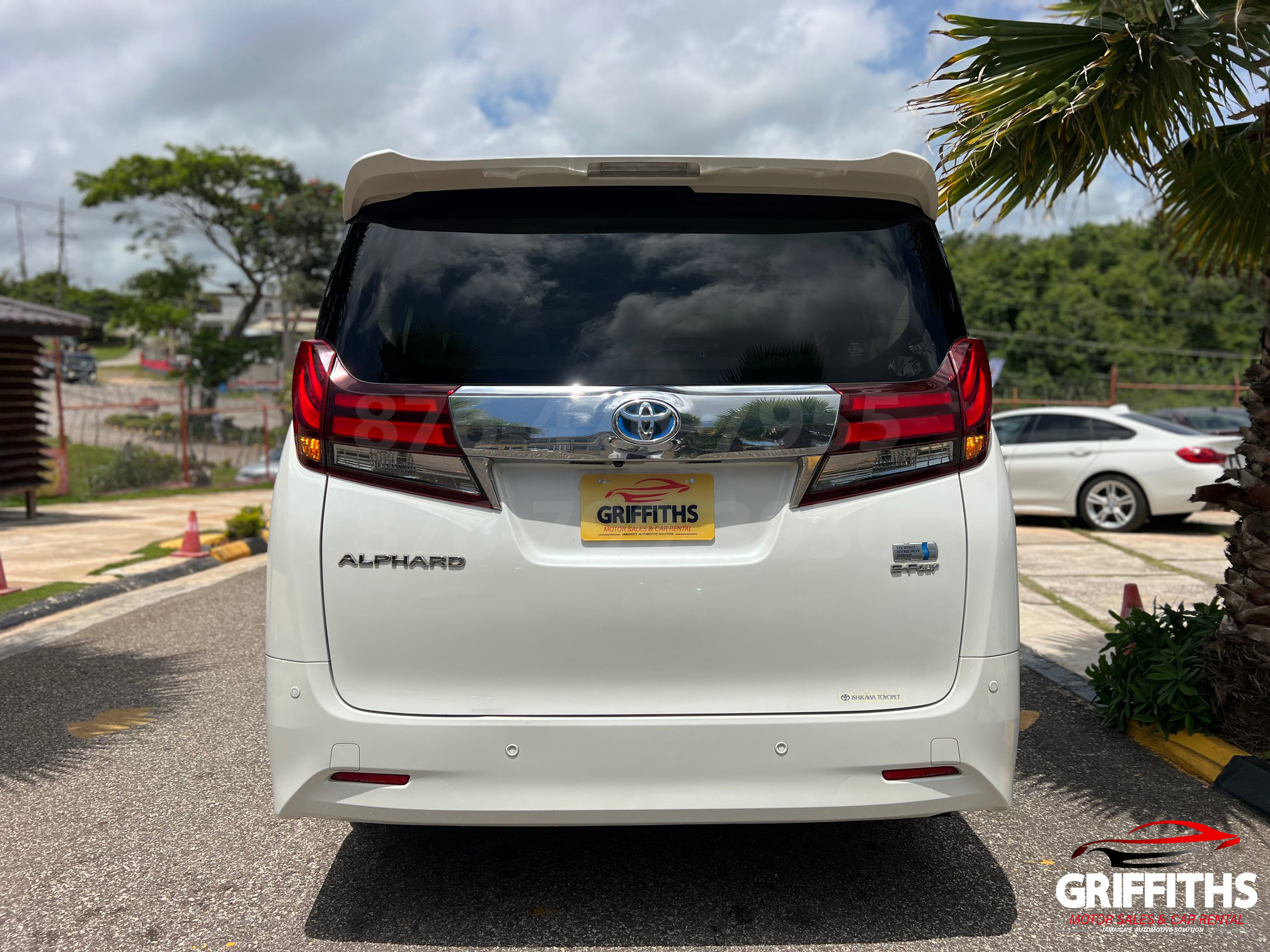 Vehicle Image 6