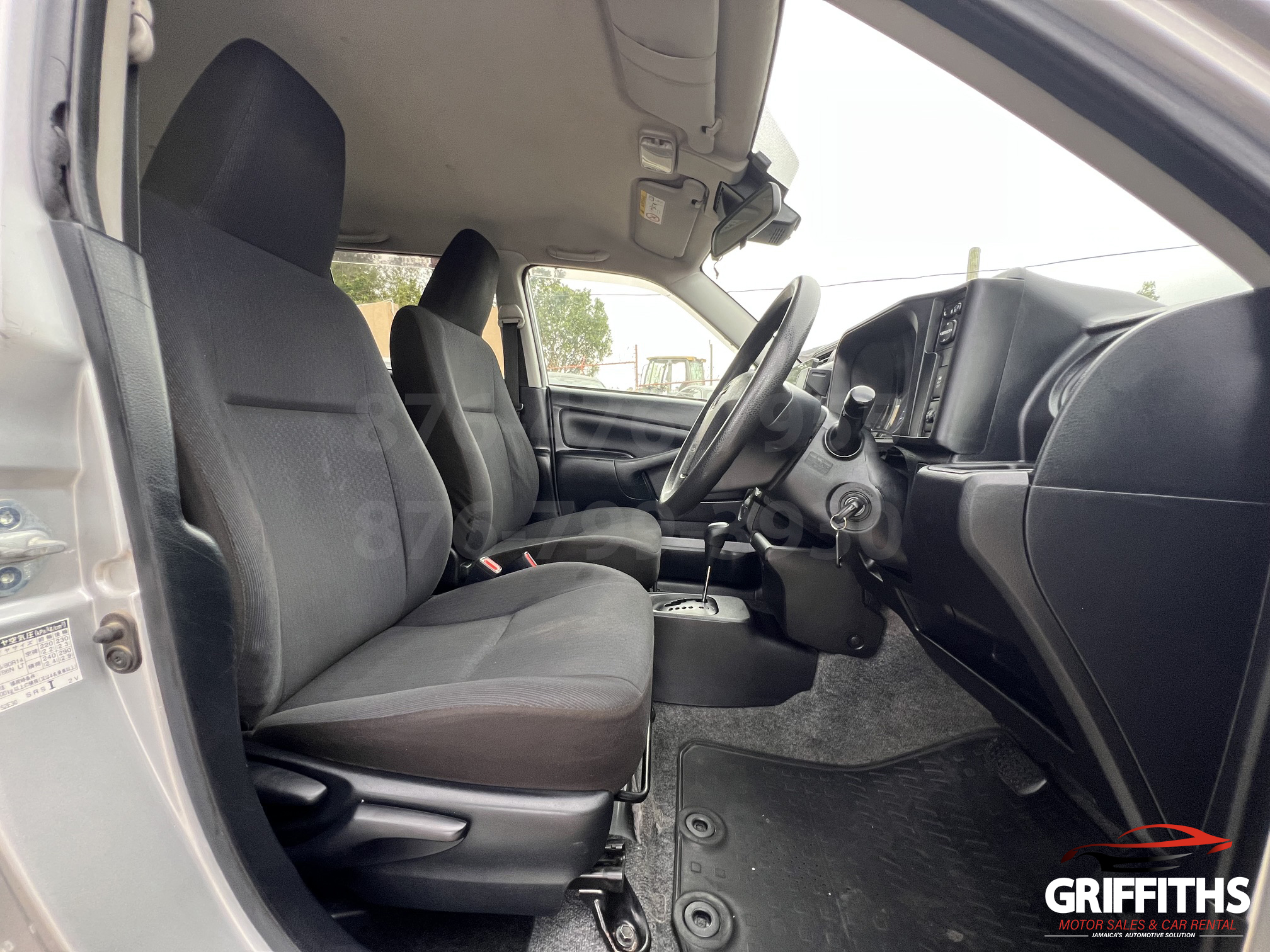 Vehicle Image 11