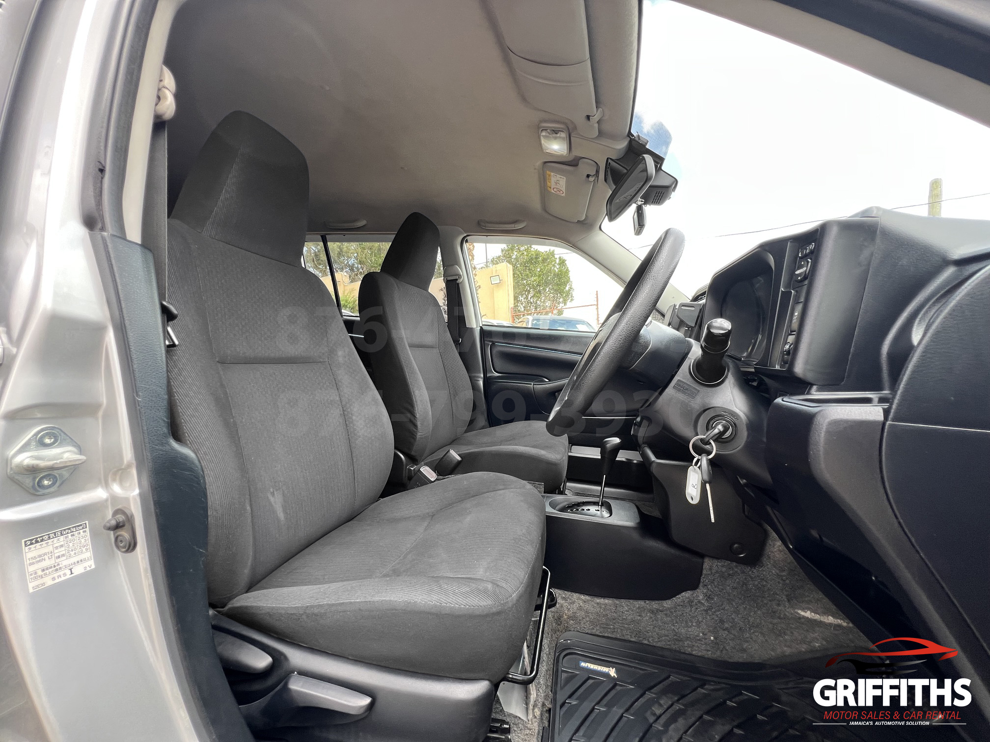 Vehicle Image 11