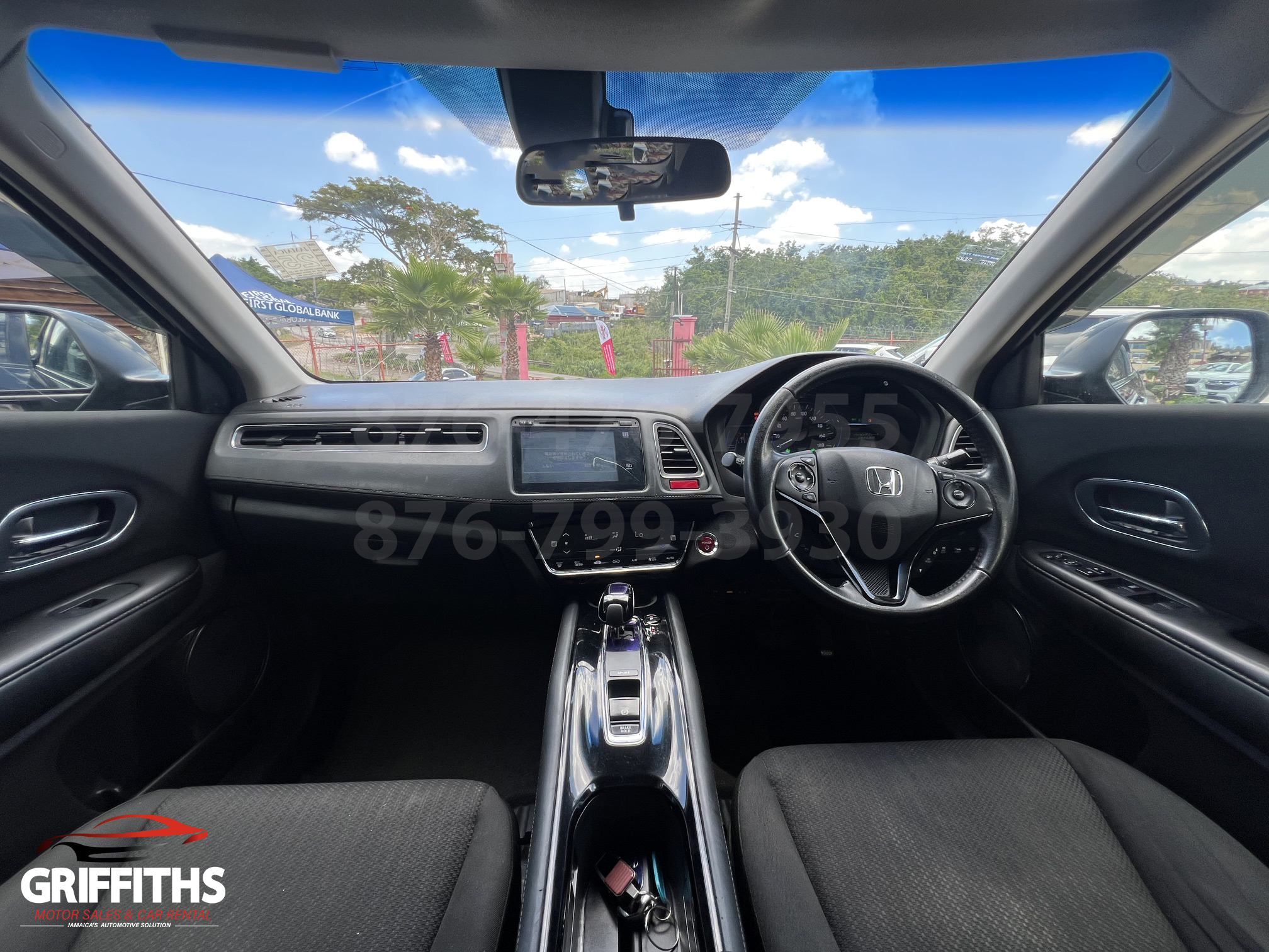 Vehicle Image 10