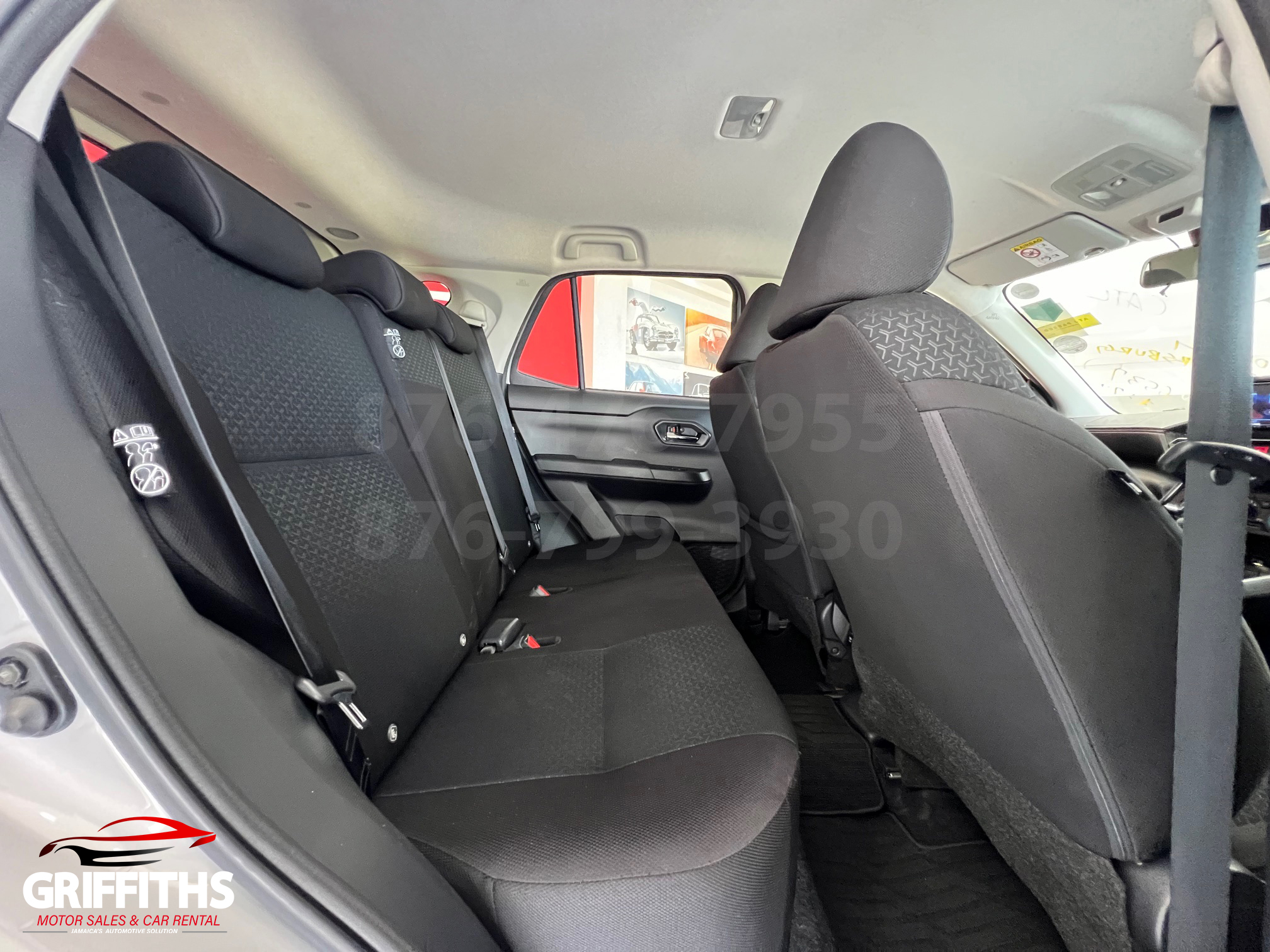 Vehicle Image 14