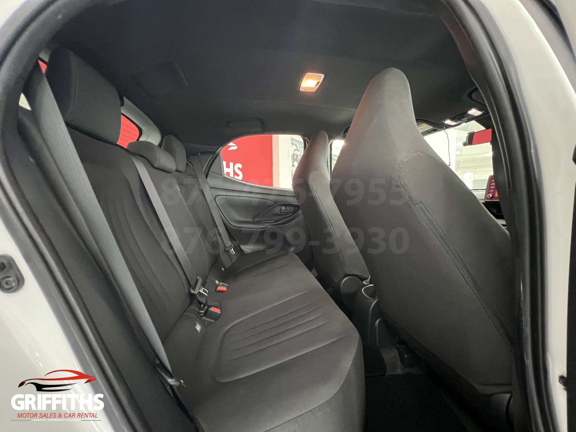 Vehicle Image 13