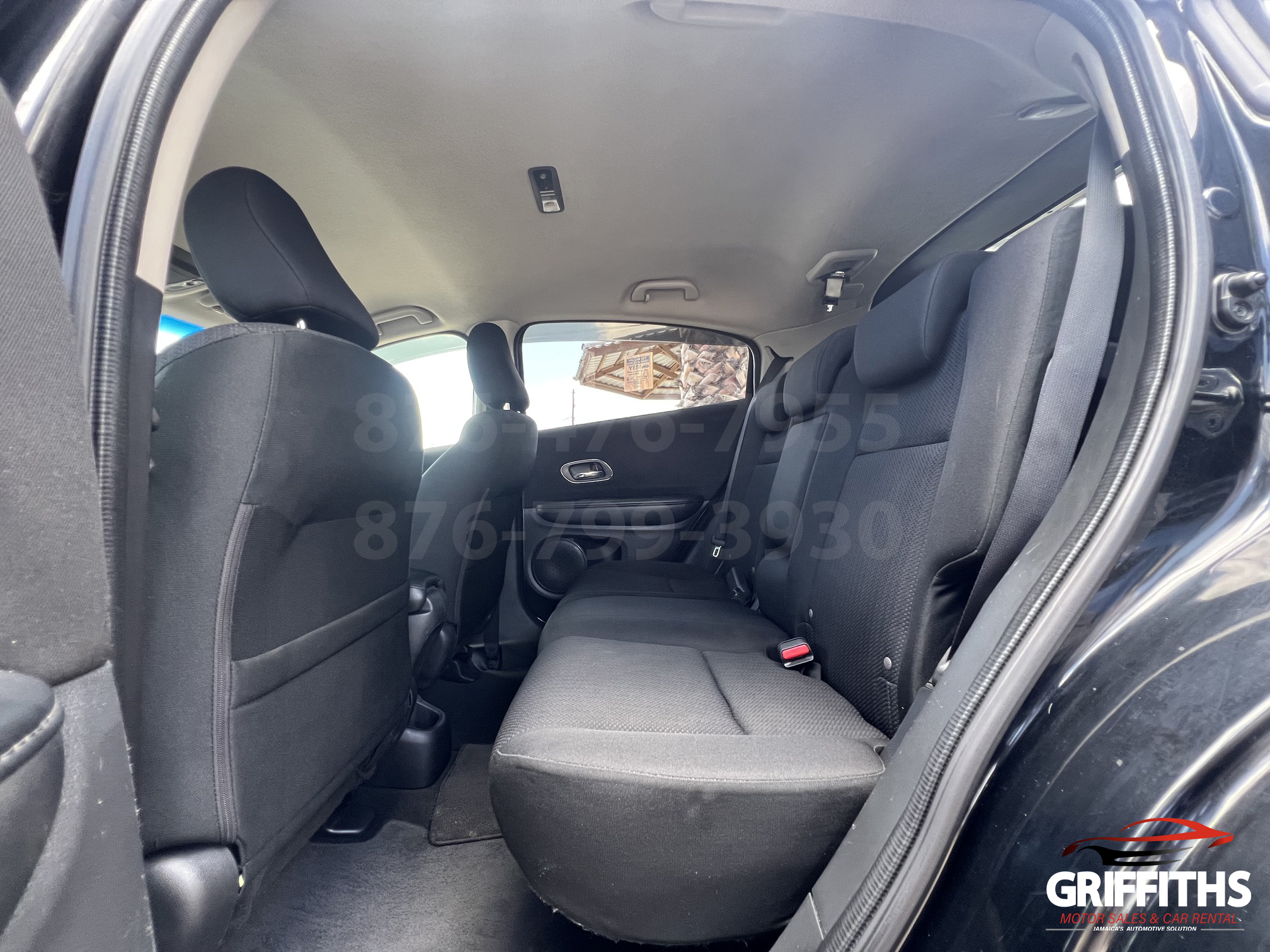 Vehicle Image 13