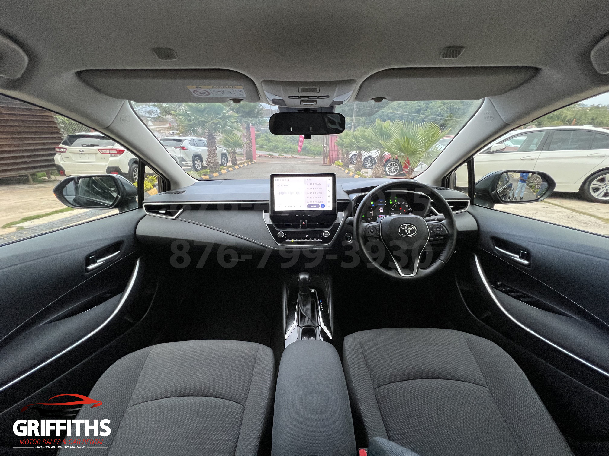 Vehicle Image 9