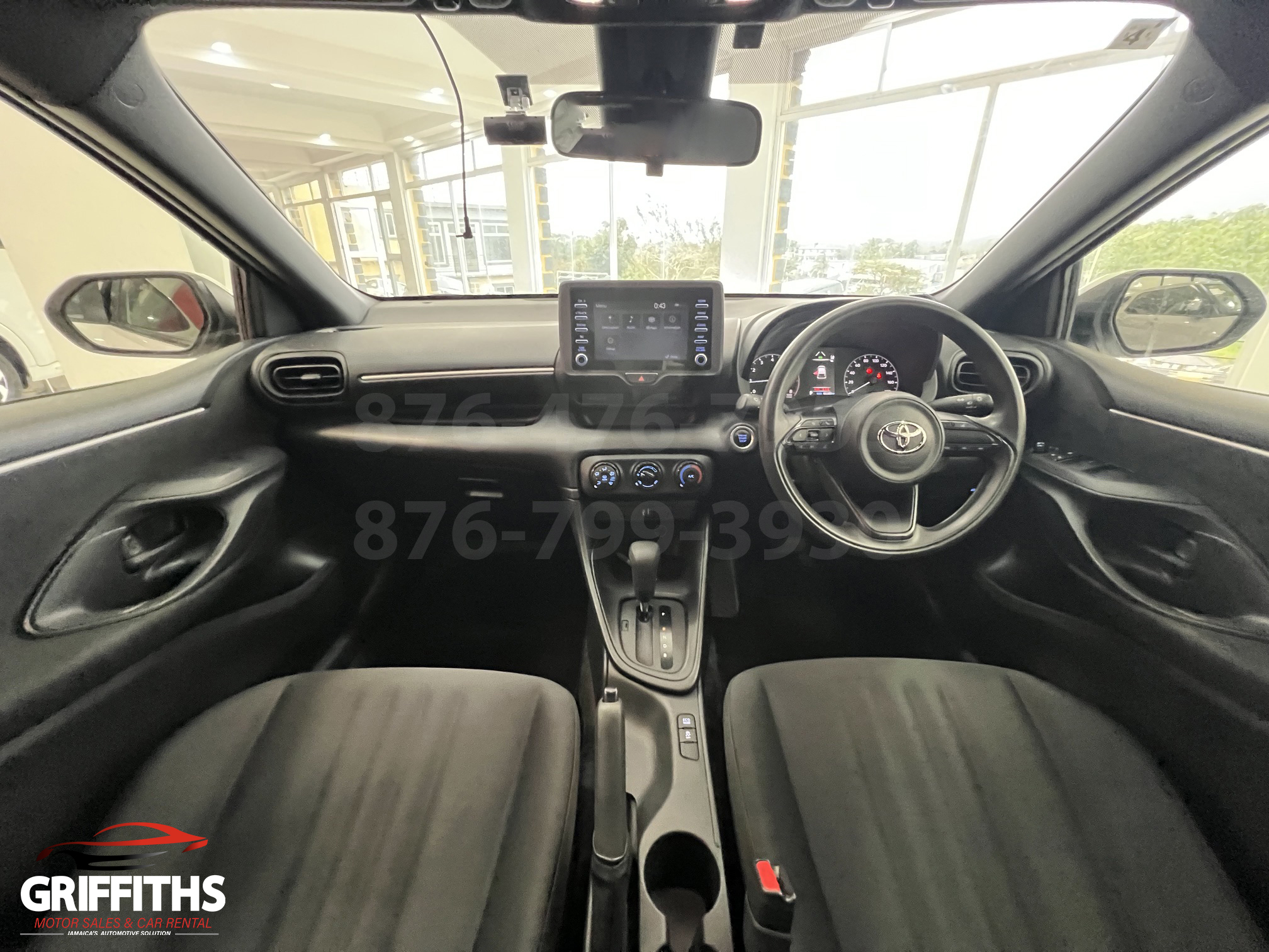Vehicle Image 8