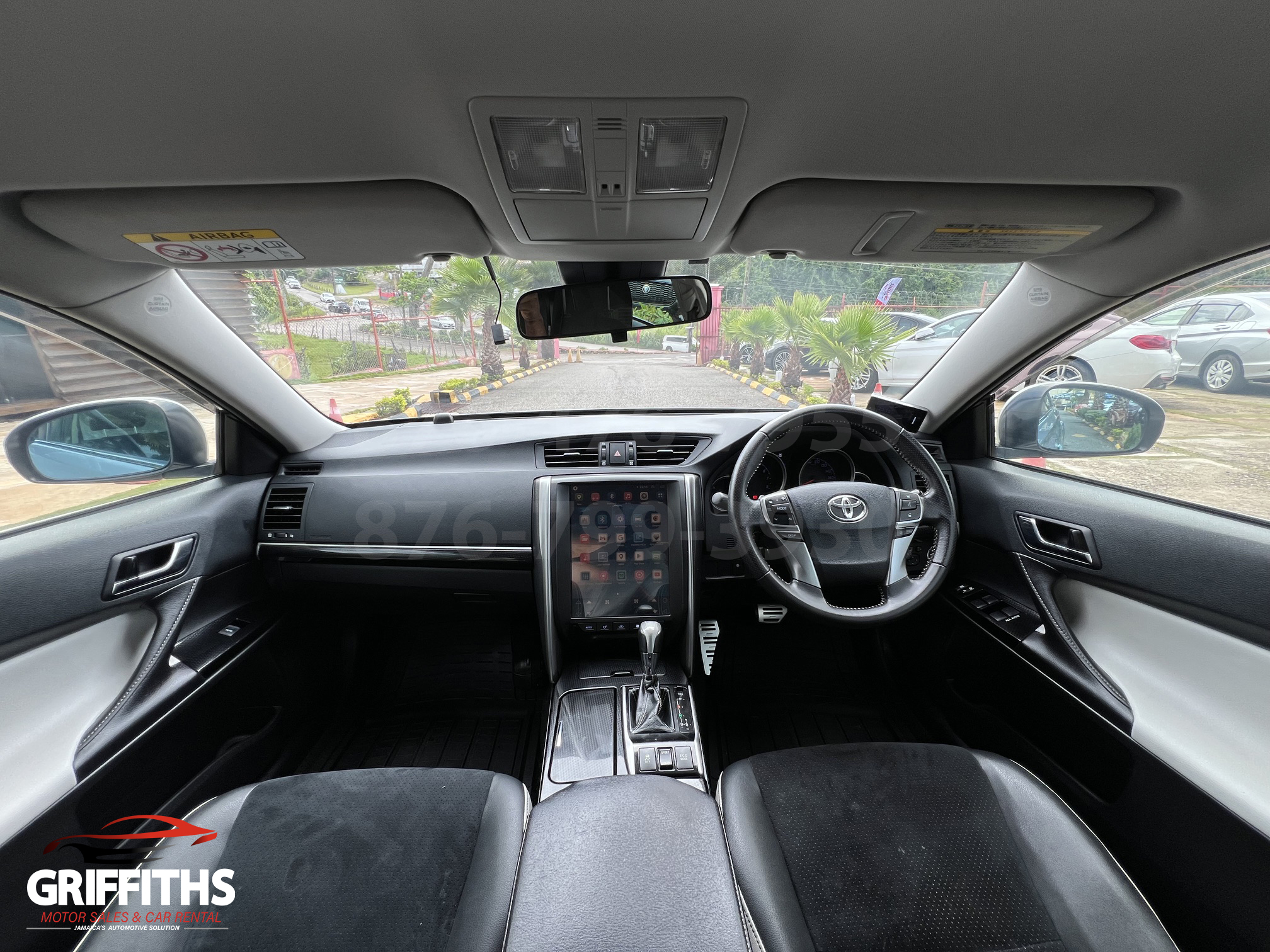 Vehicle Image 9