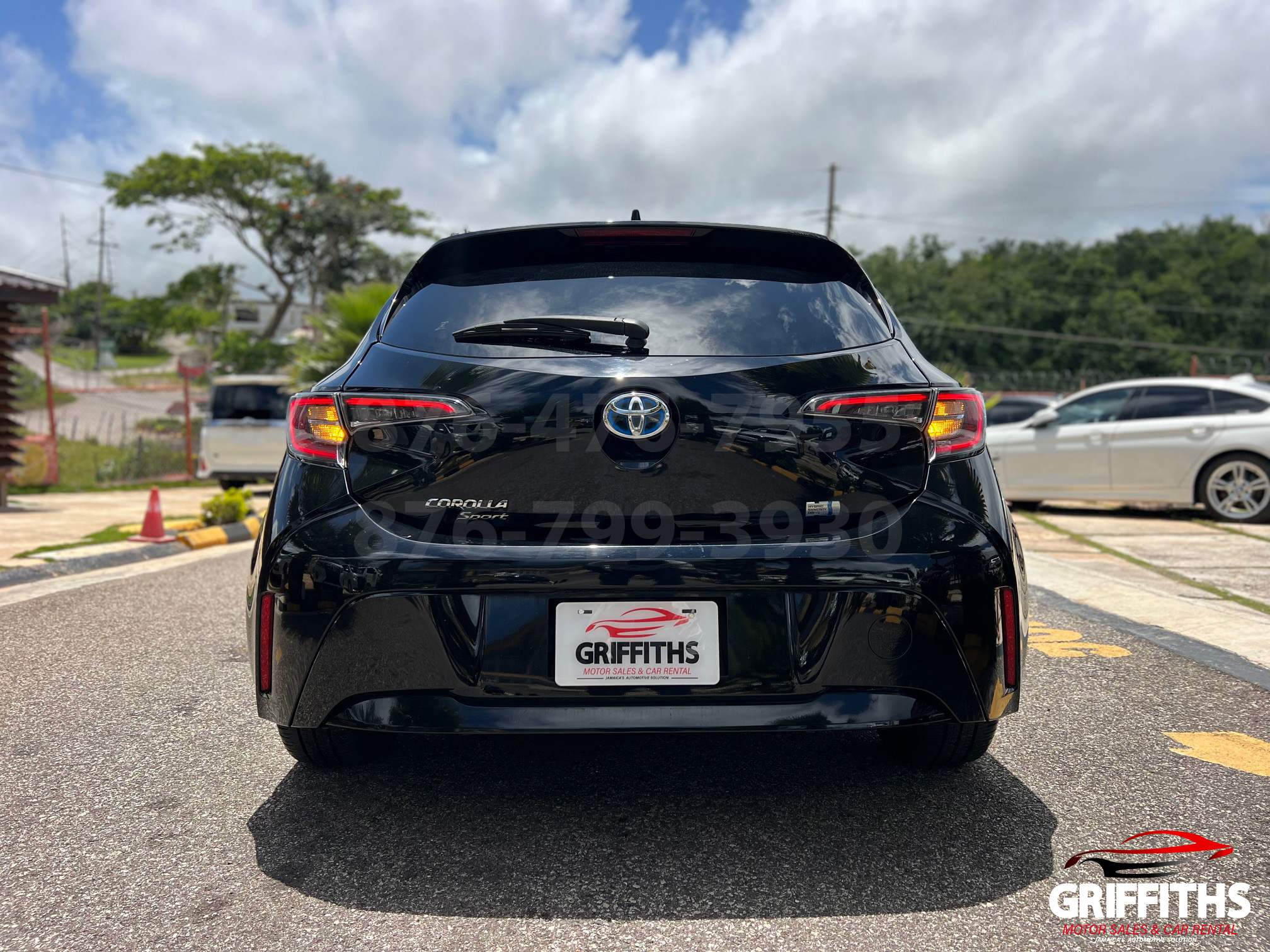 Vehicle Image 6