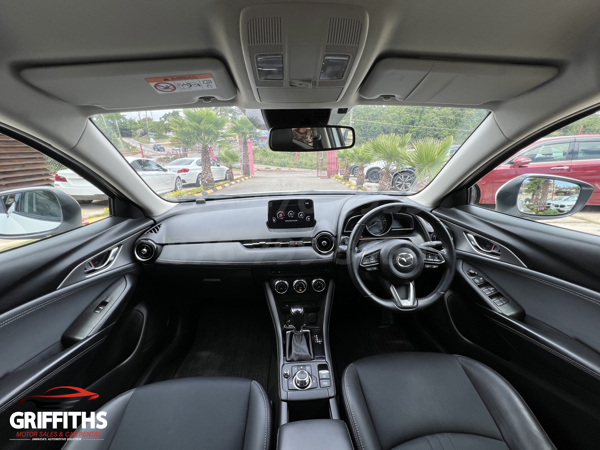 Vehicle Image 9