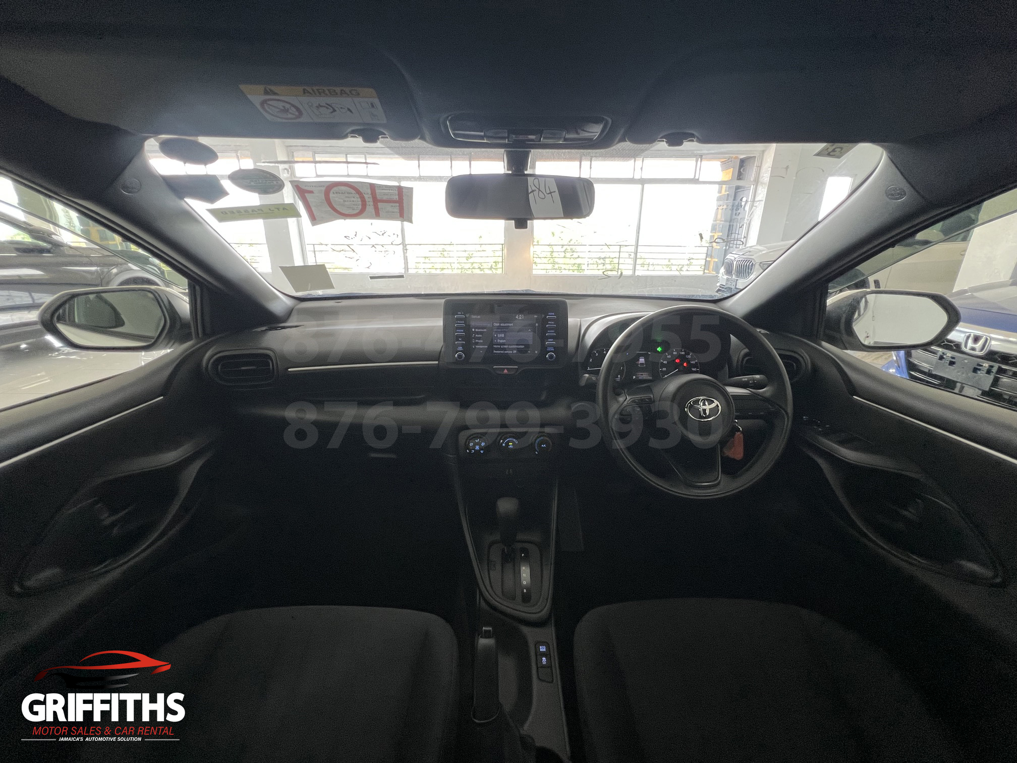Vehicle Image 10