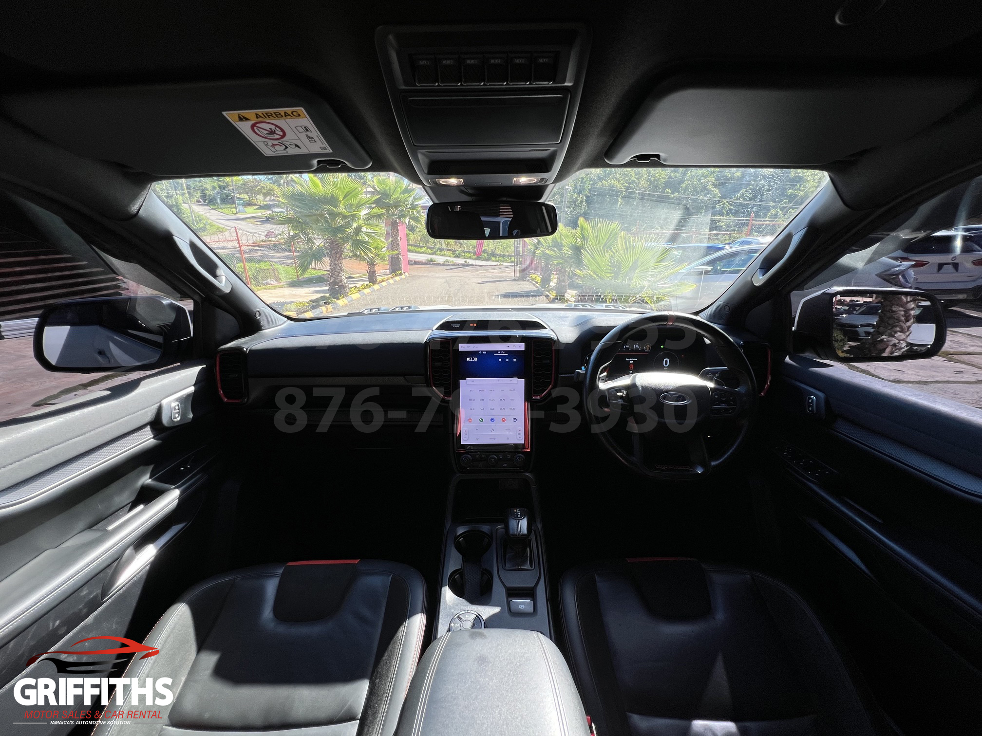 Vehicle Image 11