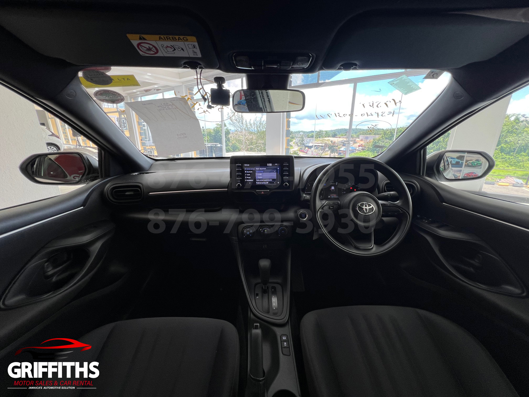Vehicle Image 9