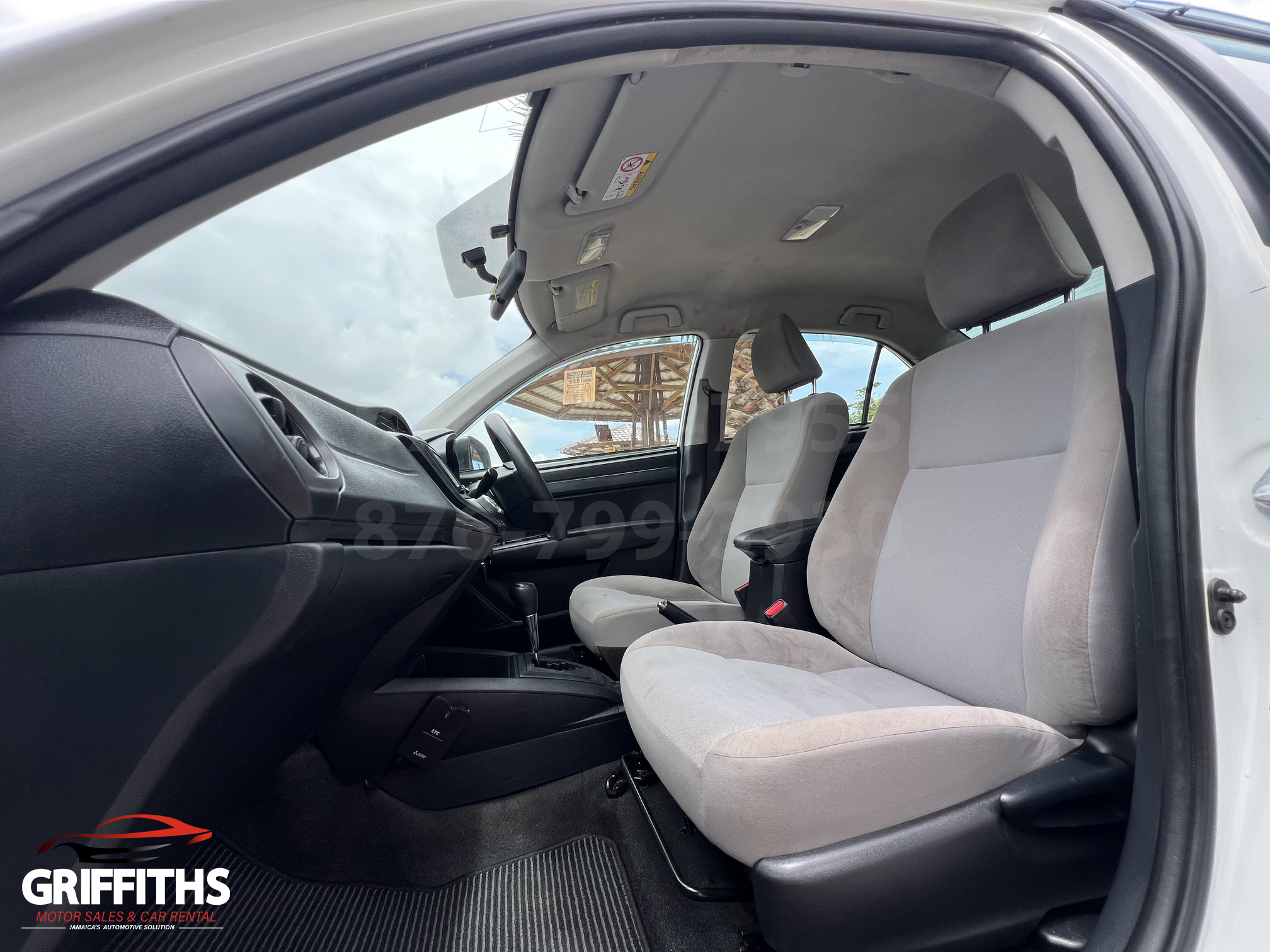 Vehicle Image 13