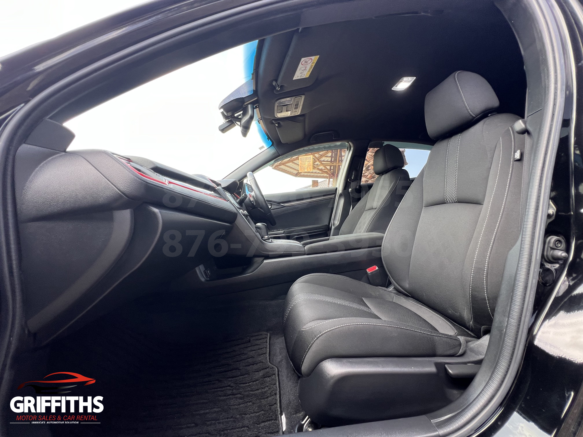 Vehicle Image 12