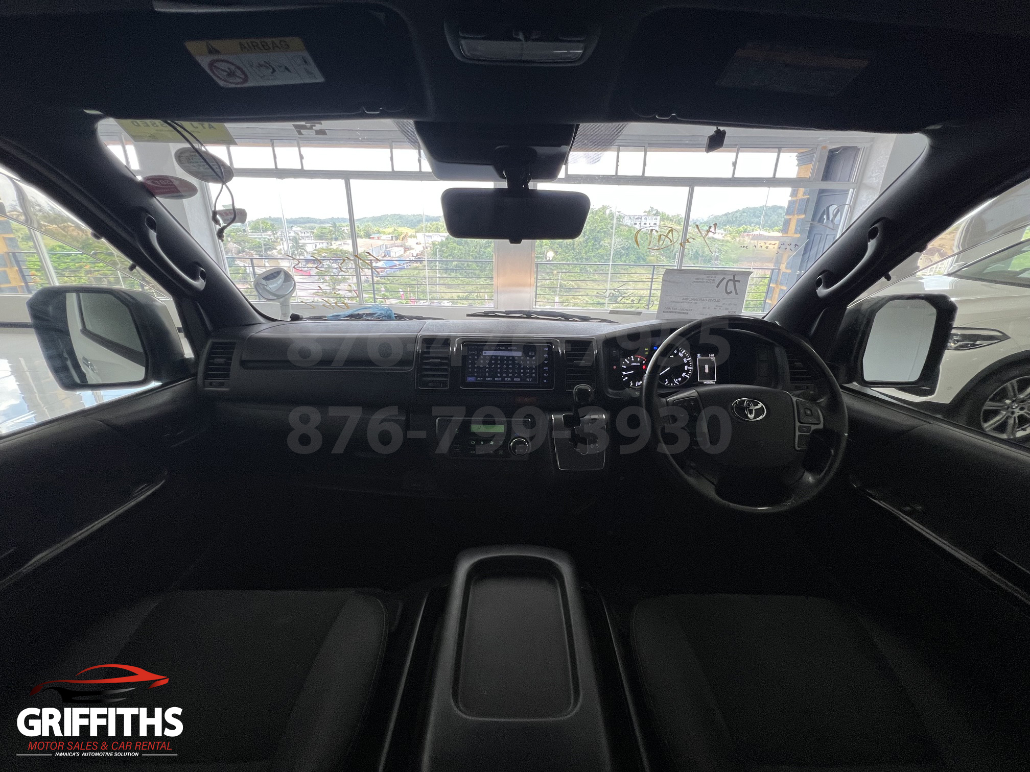 Vehicle Image 11