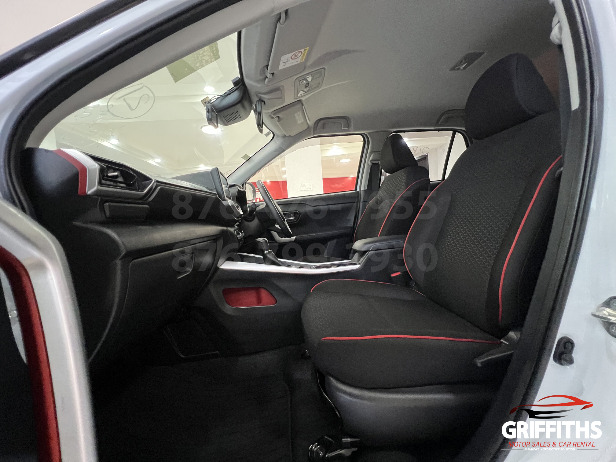 Vehicle Image 13